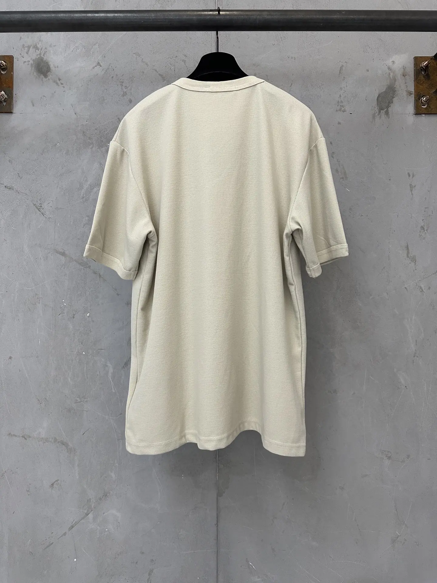 Logo-Plaque Waffle-Knit Cotton T-Shirt D16011763 — view 2