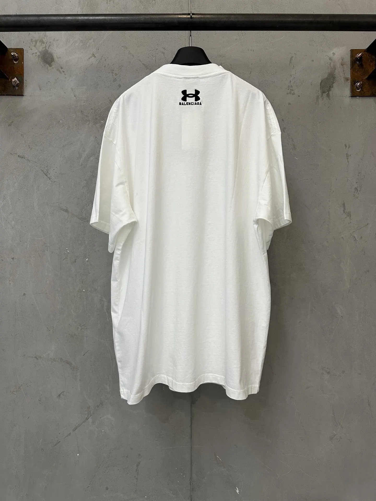Balenciaga x Under Armour Embroidered Logo T-Shirt D18018990 — view 2