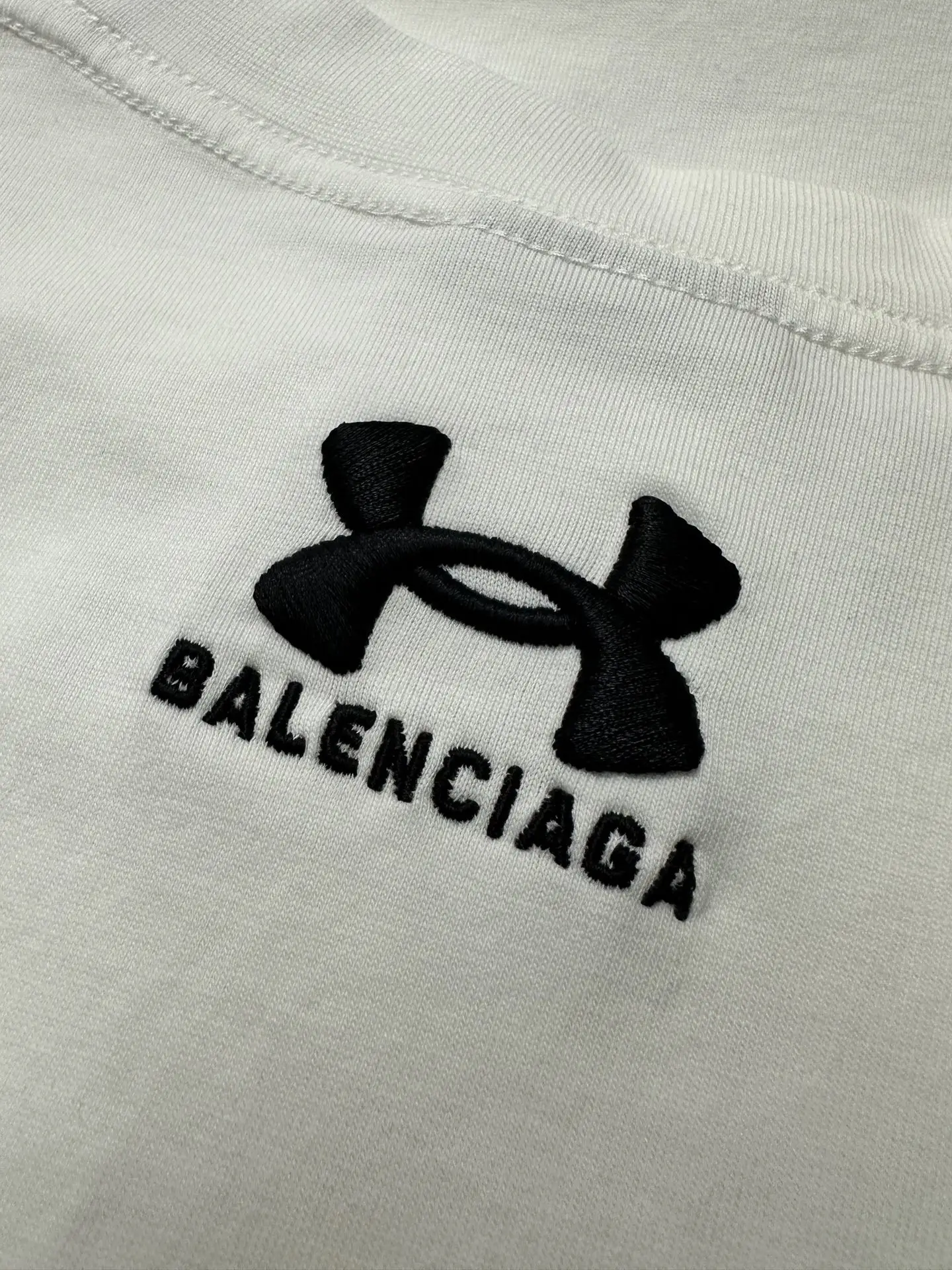 Balenciaga x Under Armour Embroidered Logo T-Shirt D18018990 — view 8