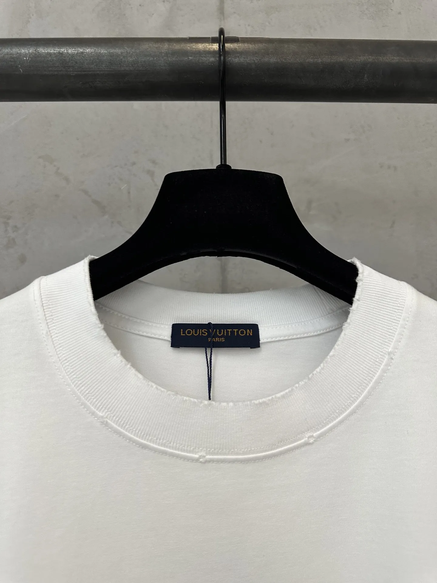 Embroidered Logo Heavyweight Cotton T-Shirt D18011960 — view 5