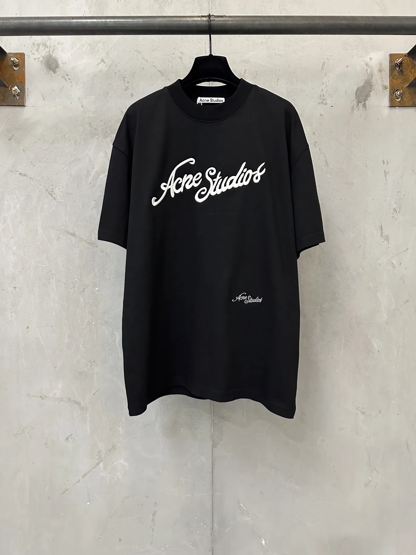 Embroidered Logo Heavyweight Cotton T-Shirt D19518971