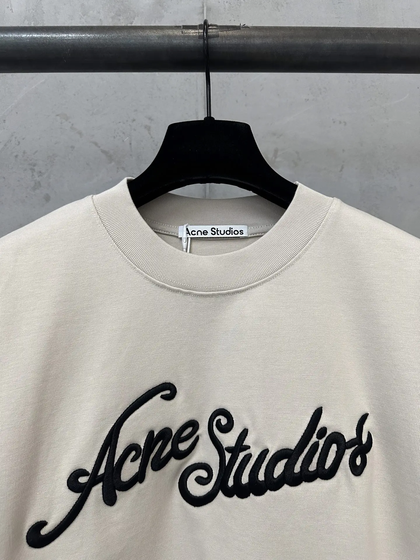 Logo Embroidered Heavyweight Cotton T-Shirt D19518970 — view 5