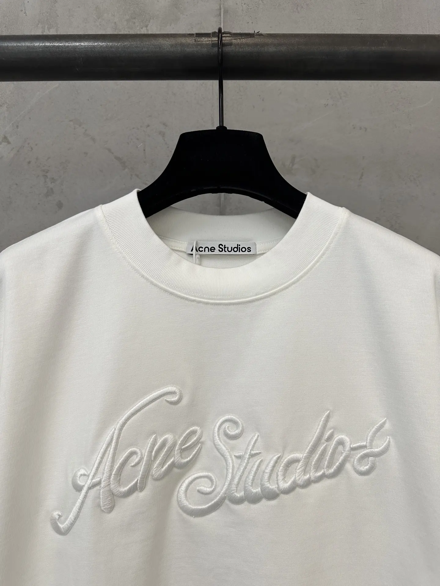 3D Logo Embroidered Heavyweight Cotton T-Shirt D19518972 — view 5