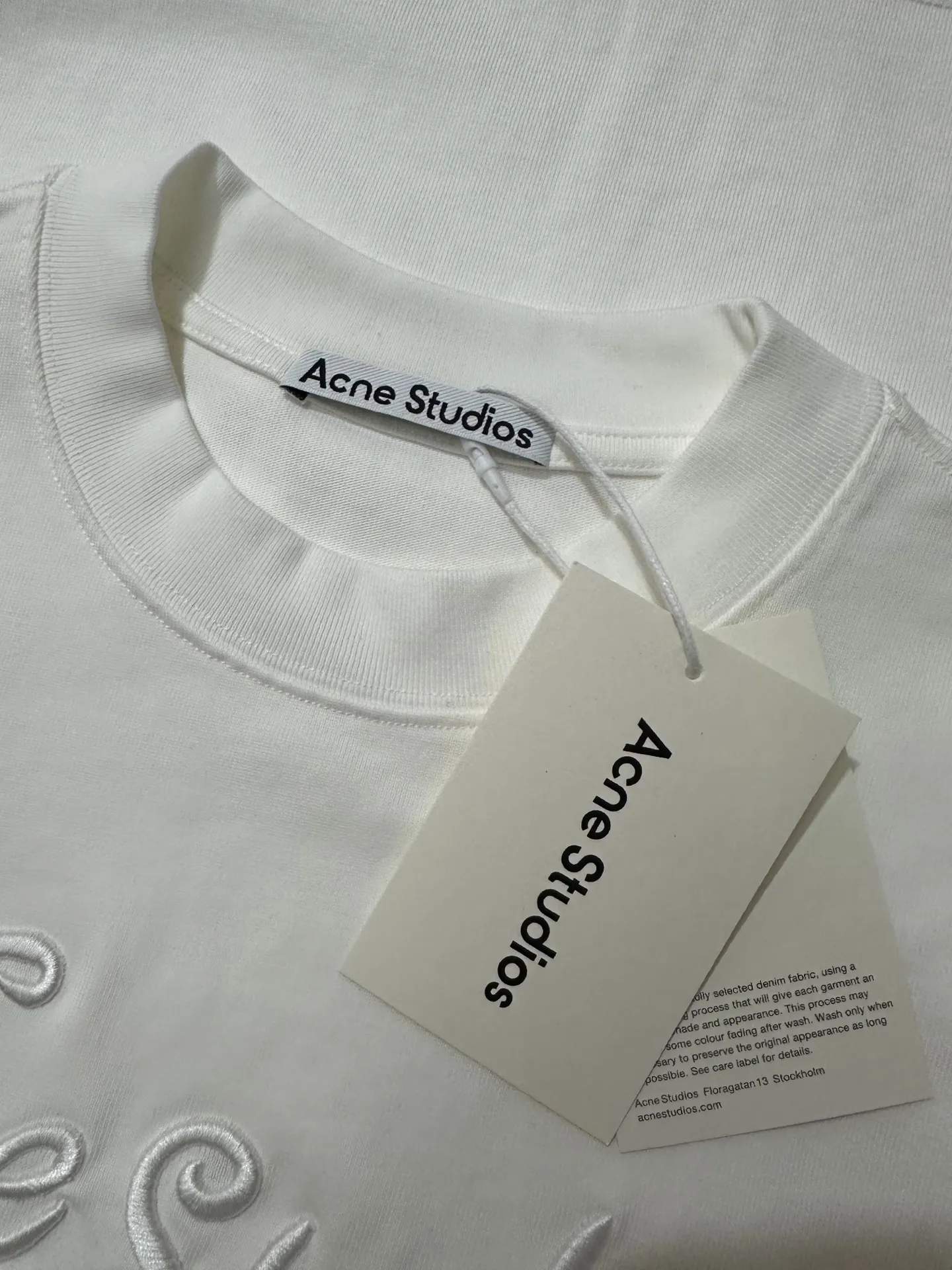 3D Logo Embroidered Heavyweight Cotton T-Shirt D19518972 — view 6
