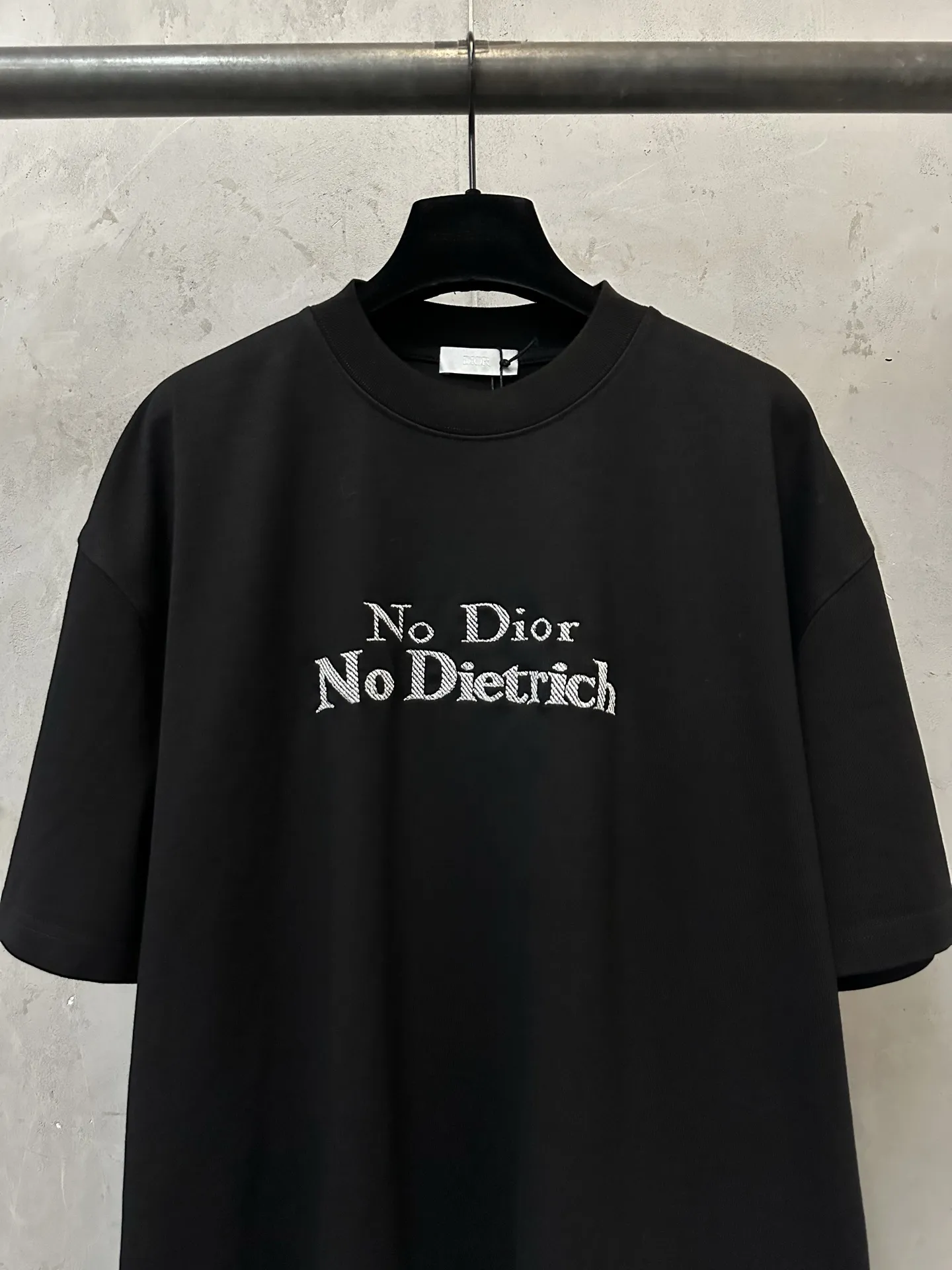 Embroidered Heavyweight Cotton T-Shirt D19511597 — view 3