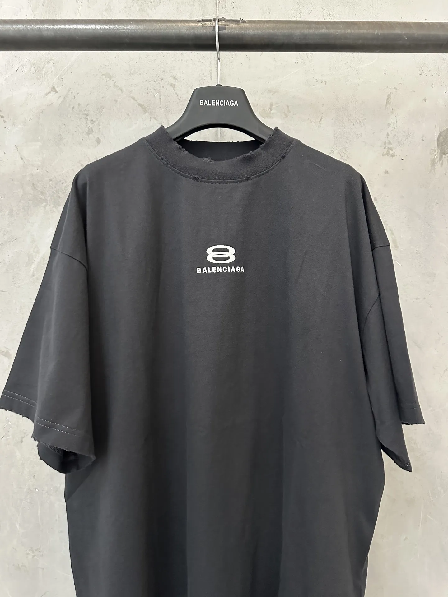 Unity Logo Distressed Cotton T-Shirt D20020217 — view 3
