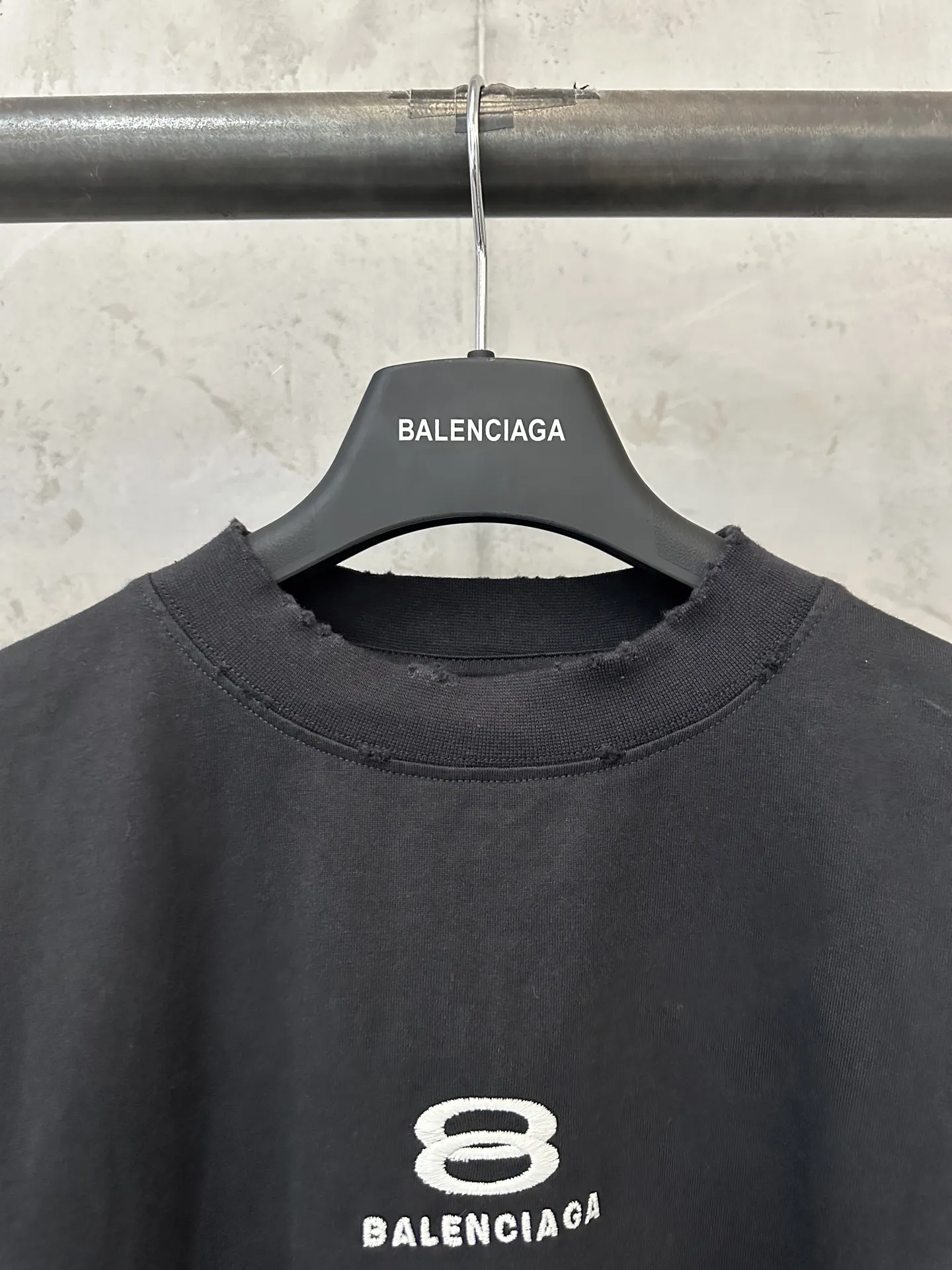Unity Logo Distressed Cotton T-Shirt D20020217 — view 5