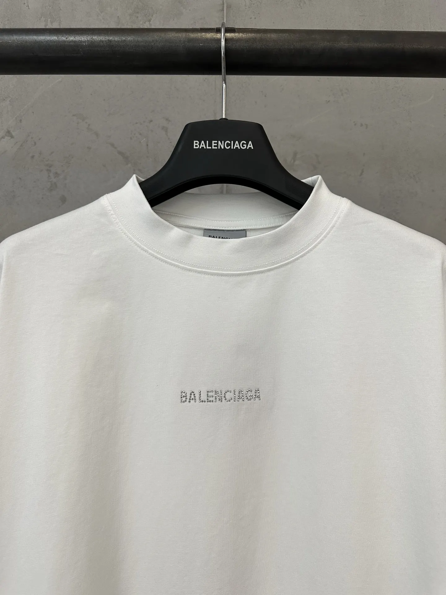 Rhinestone Logo Oversized T-Shirt D20020191 — view 5