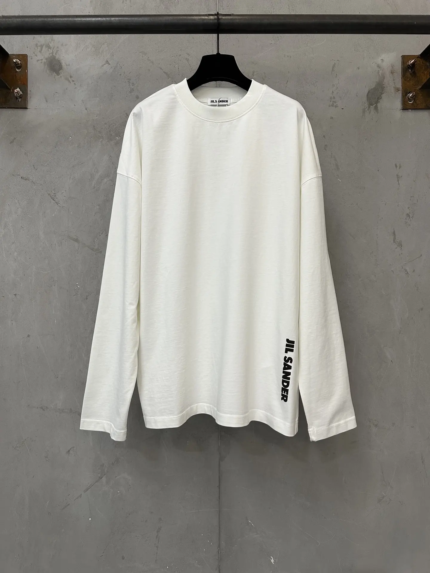 Logo Print Heavyweight Cotton Long-Sleeve T-Shirt D20025036