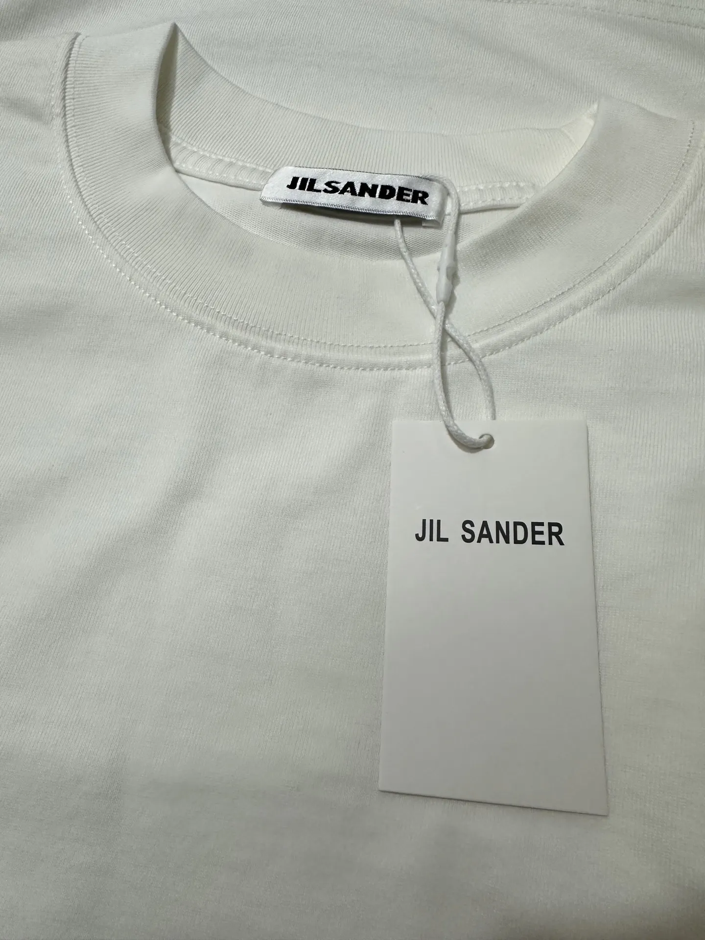 Logo Print Heavyweight Cotton Long-Sleeve T-Shirt D20025036 — view 6