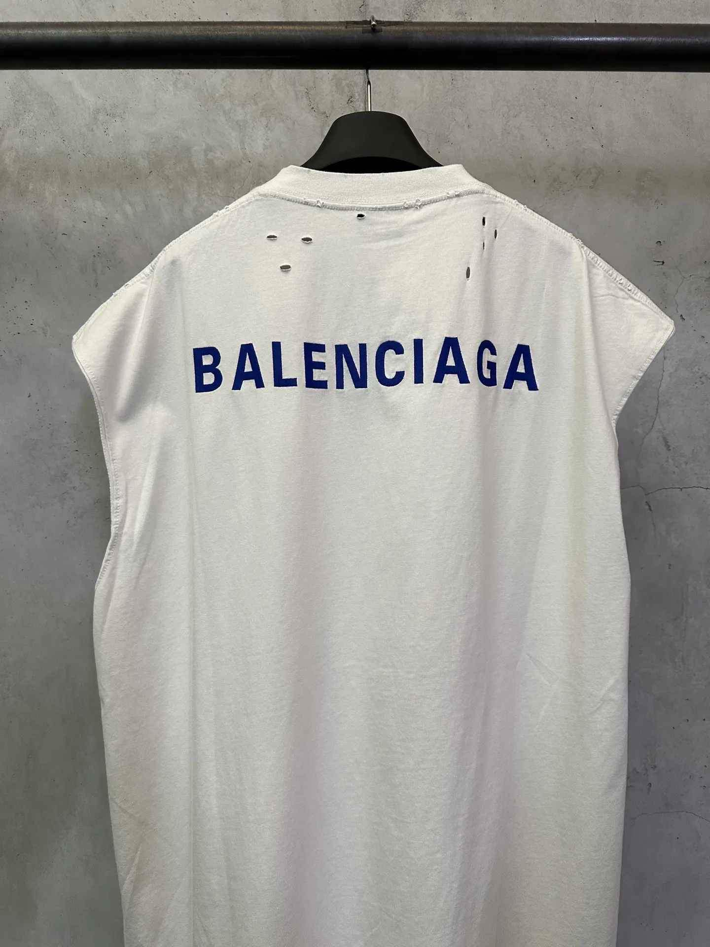 Logo Embroidery Distressed Cotton Tank Top D20512775 — view 5