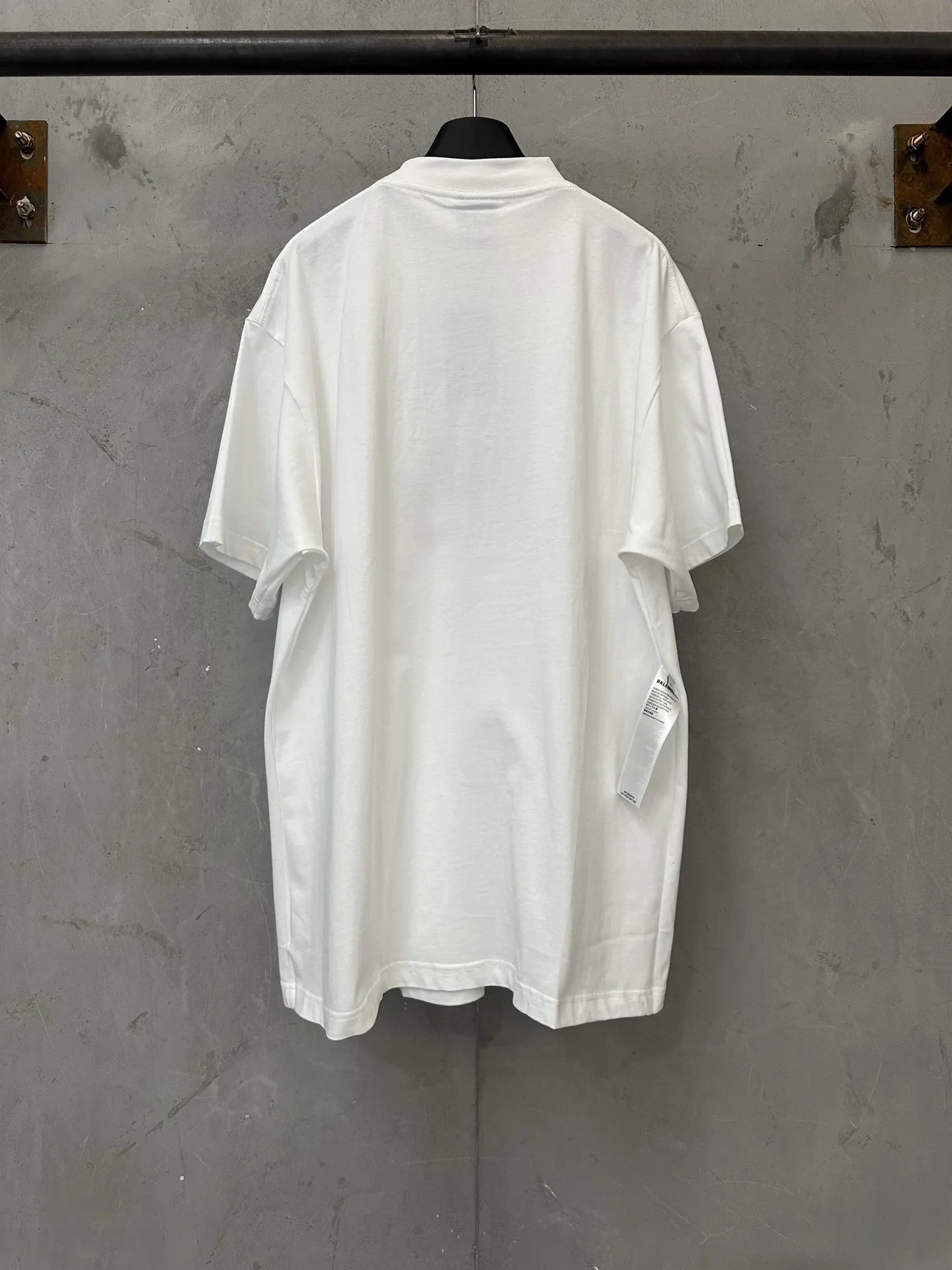 Inside-Out Embroidered Cotton T-Shirt D20518988 — view 4