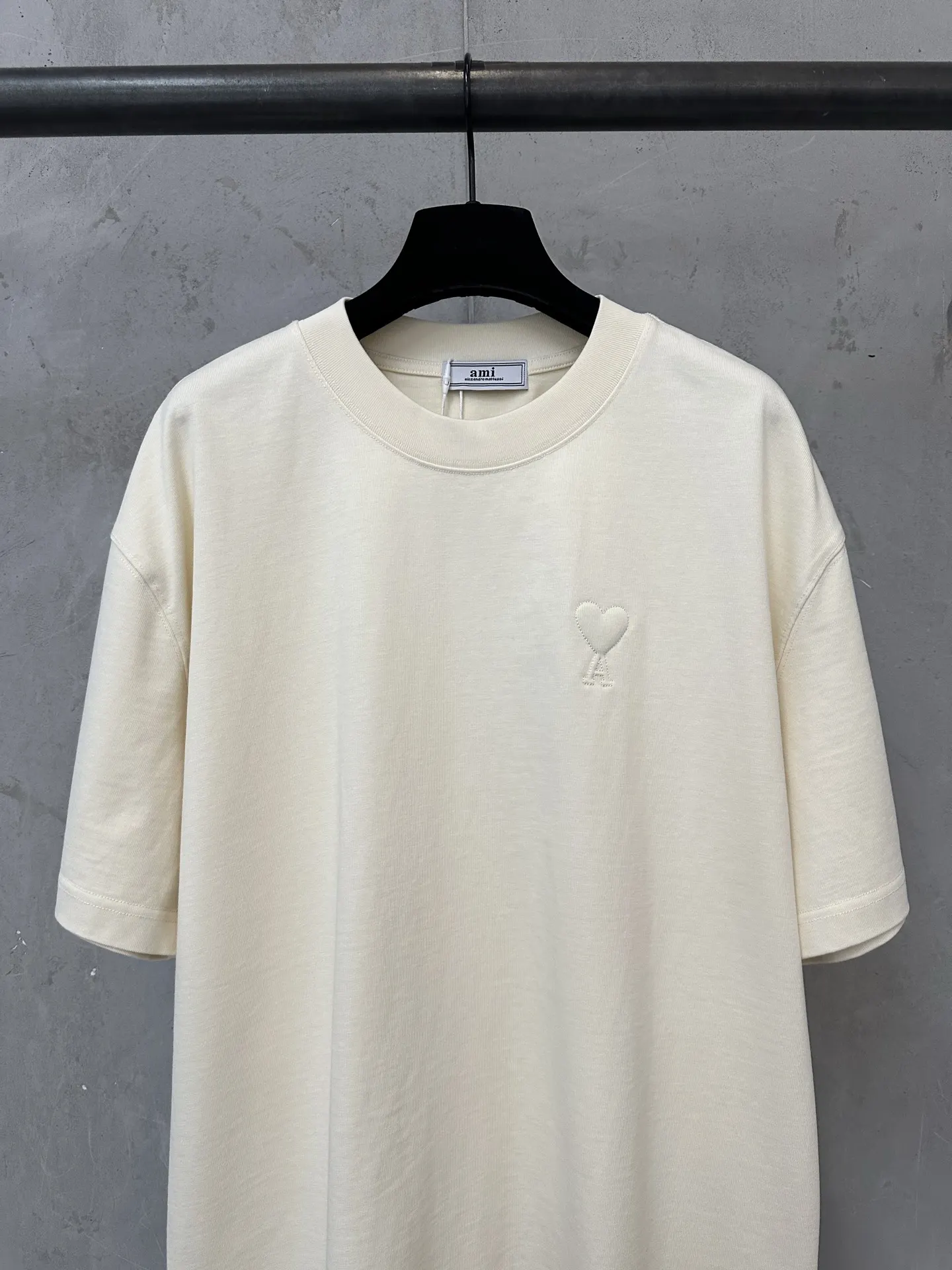 Ami de Coeur Embossed Cotton T-Shirt D21023515 — view 3
