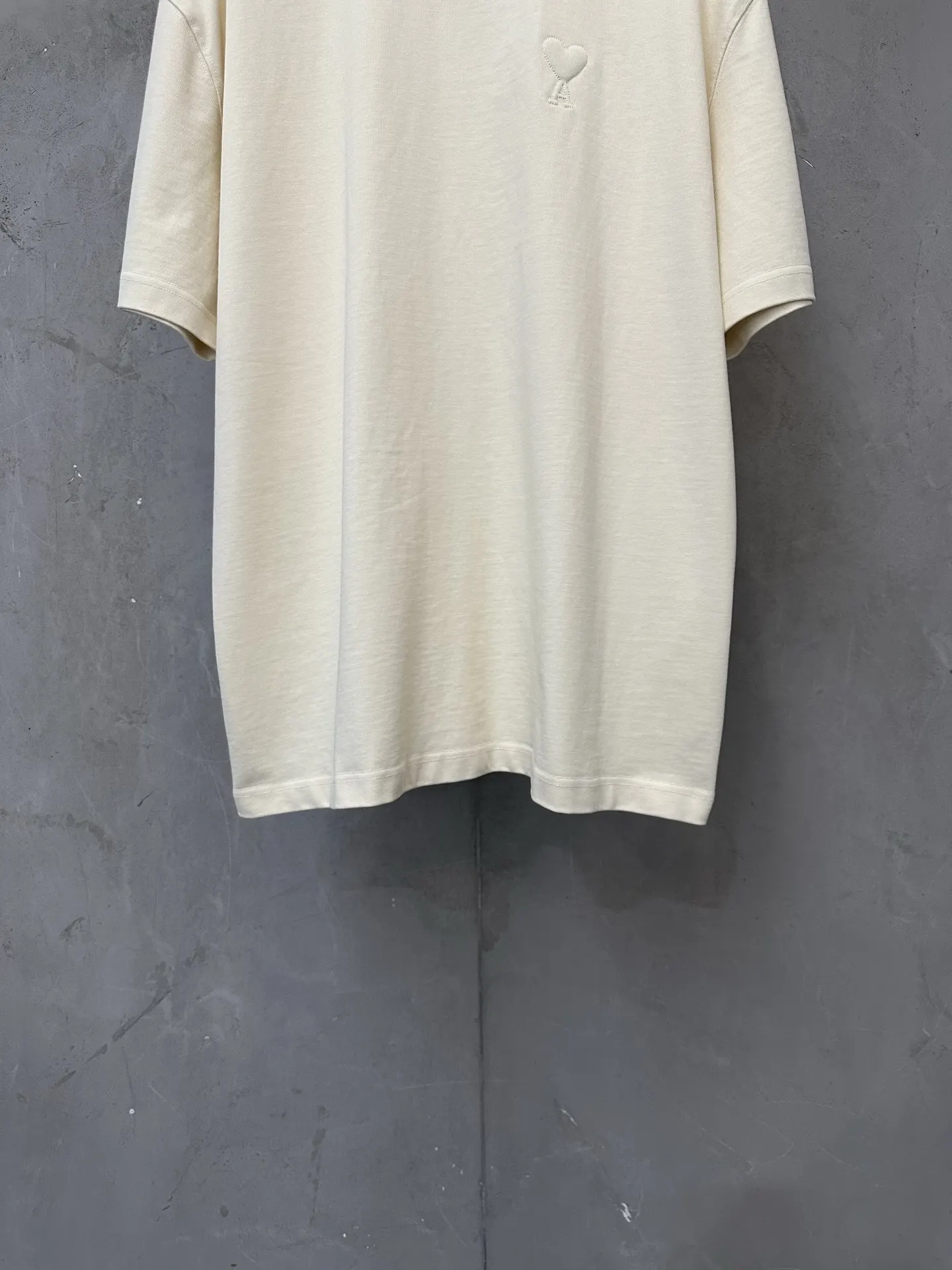 Ami de Coeur Embossed Cotton T-Shirt D21023515 — view 4