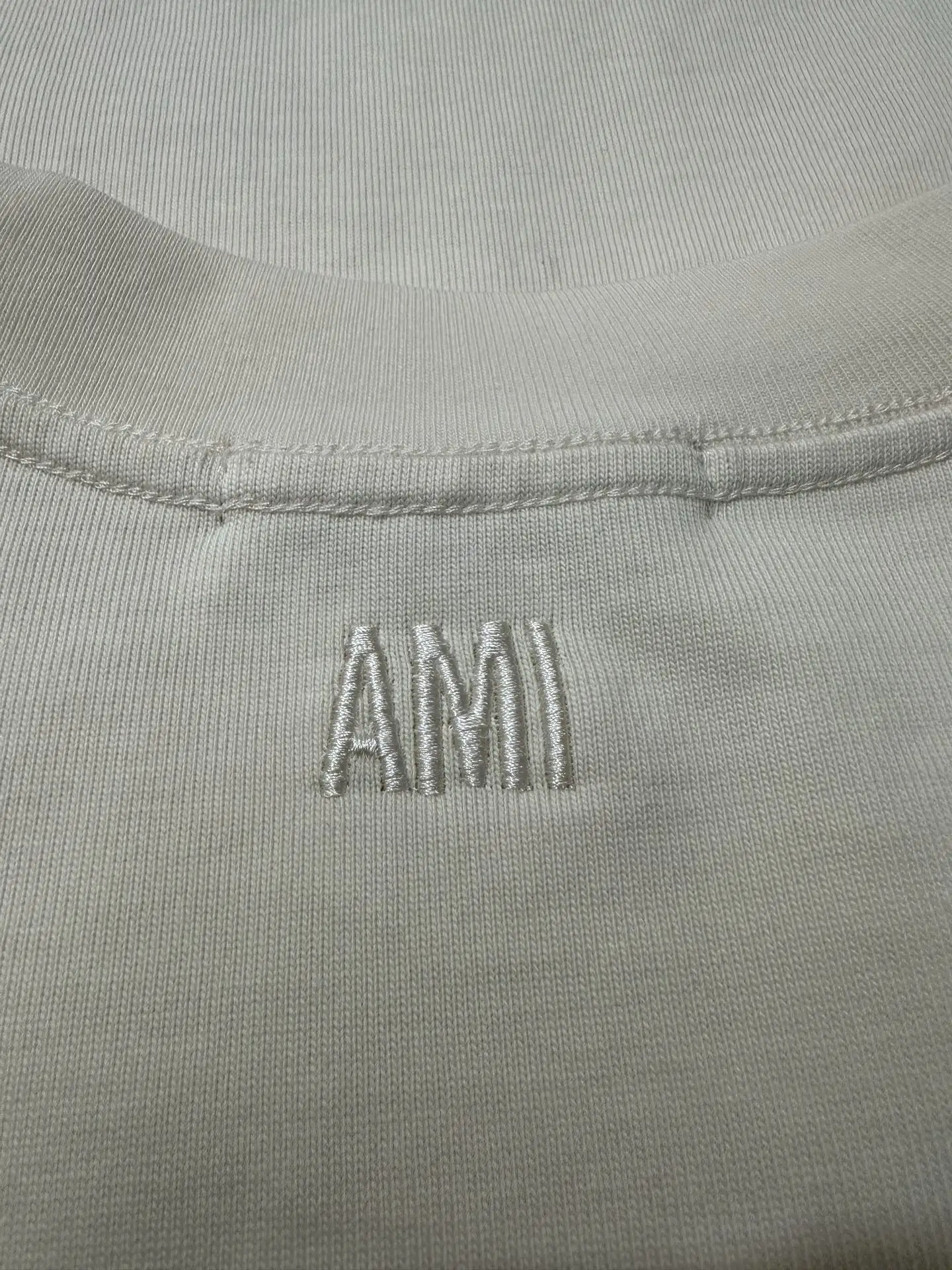 Ami de Coeur Embossed Cotton T-Shirt D21023515 — view 9