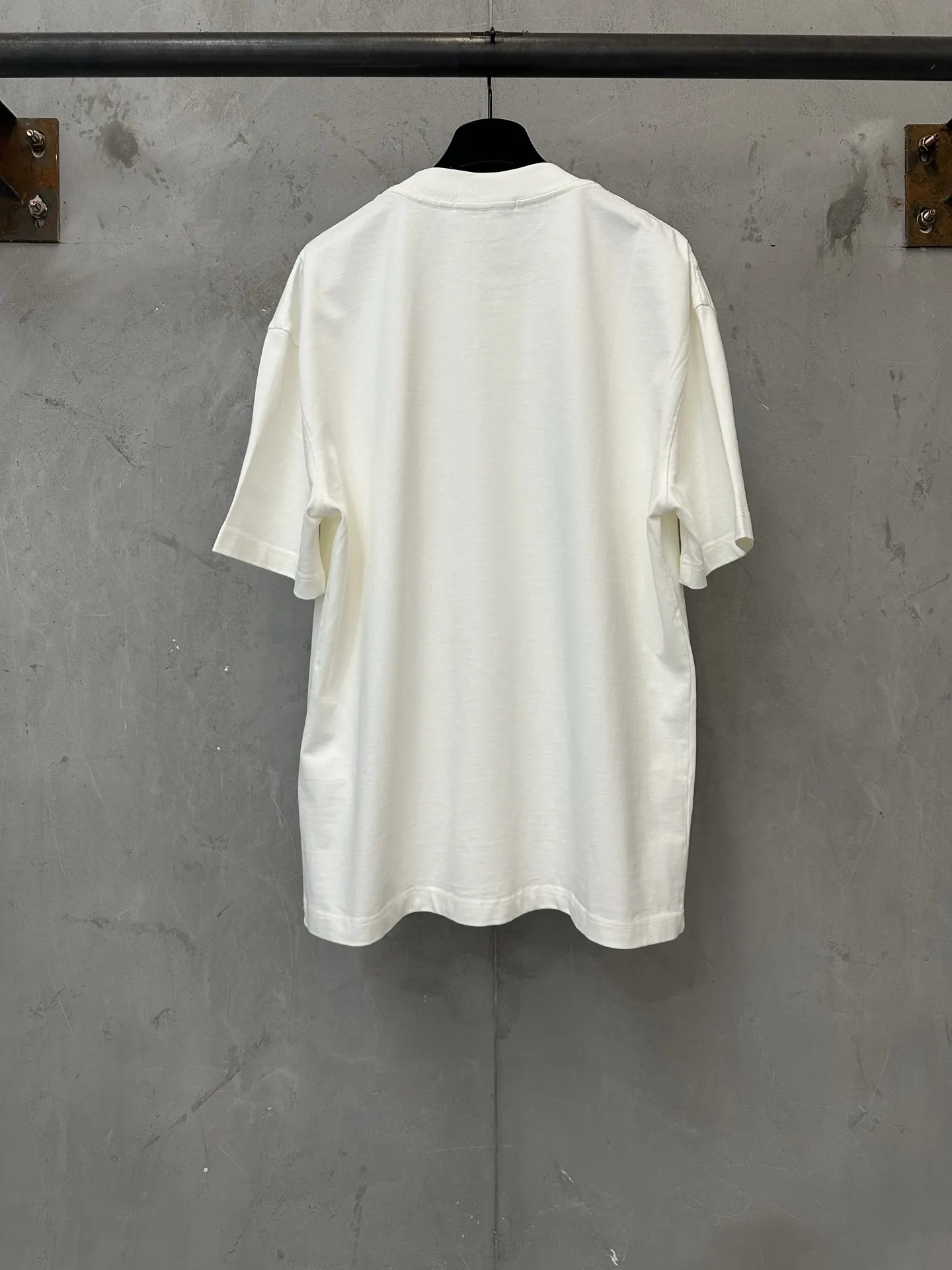 VLogo Embroidered Heavyweight Cotton T-Shirt D21020173 — view 2