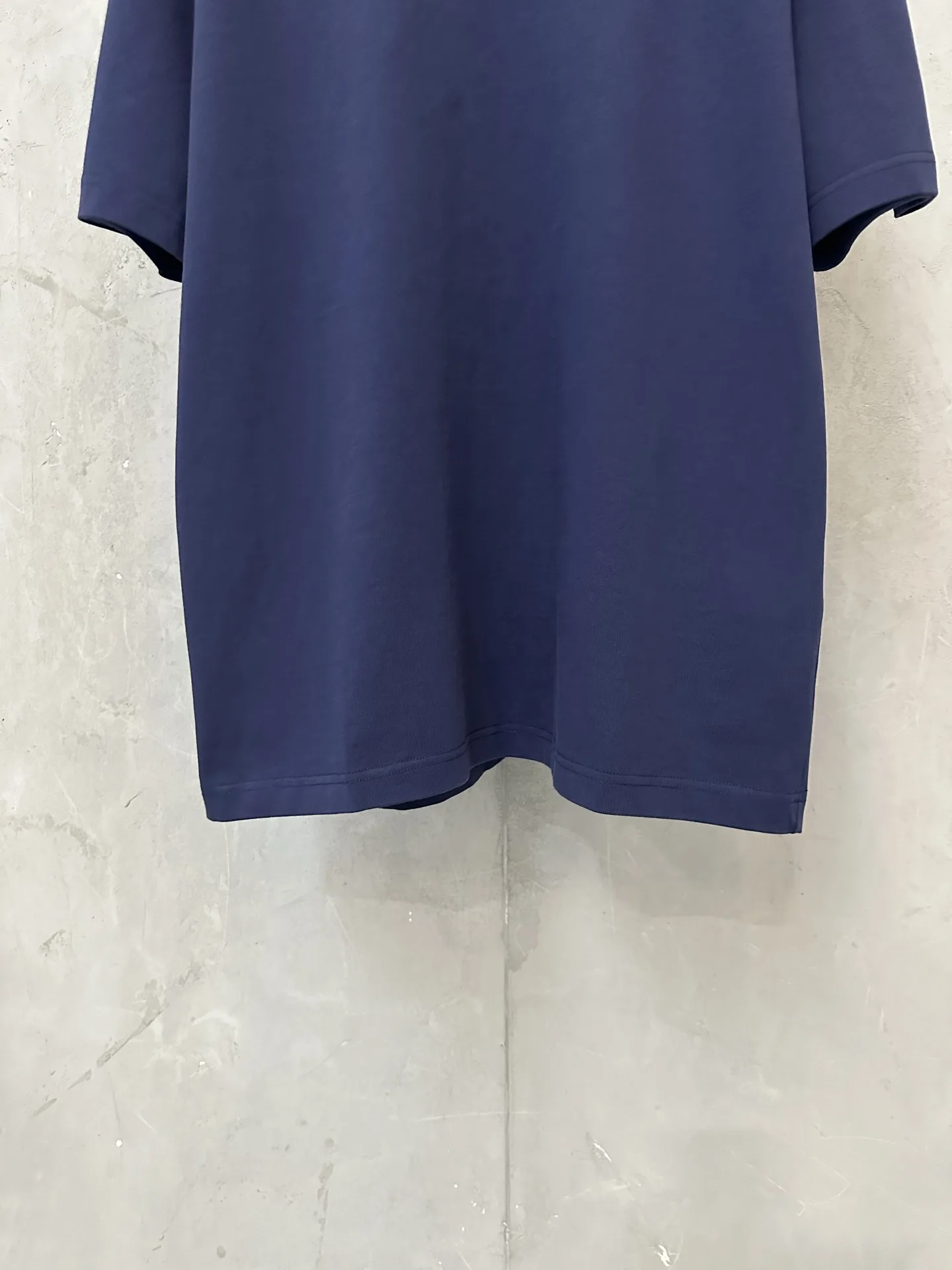 VLogo Signature Embroidered Heavyweight T-Shirt D21020175 — view 4