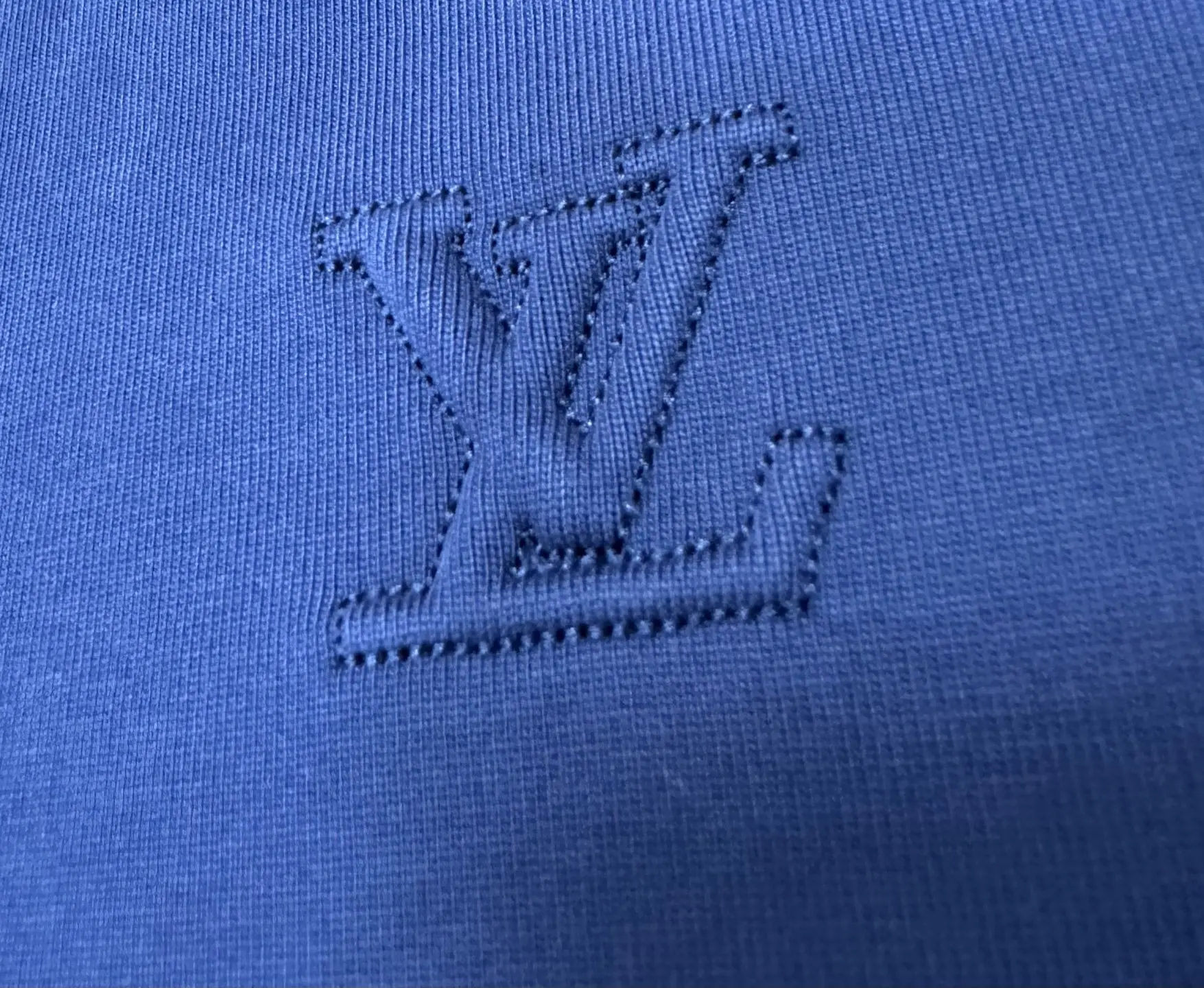Embossed Logo Heavyweight Cotton T-Shirt D21021786 — view 8