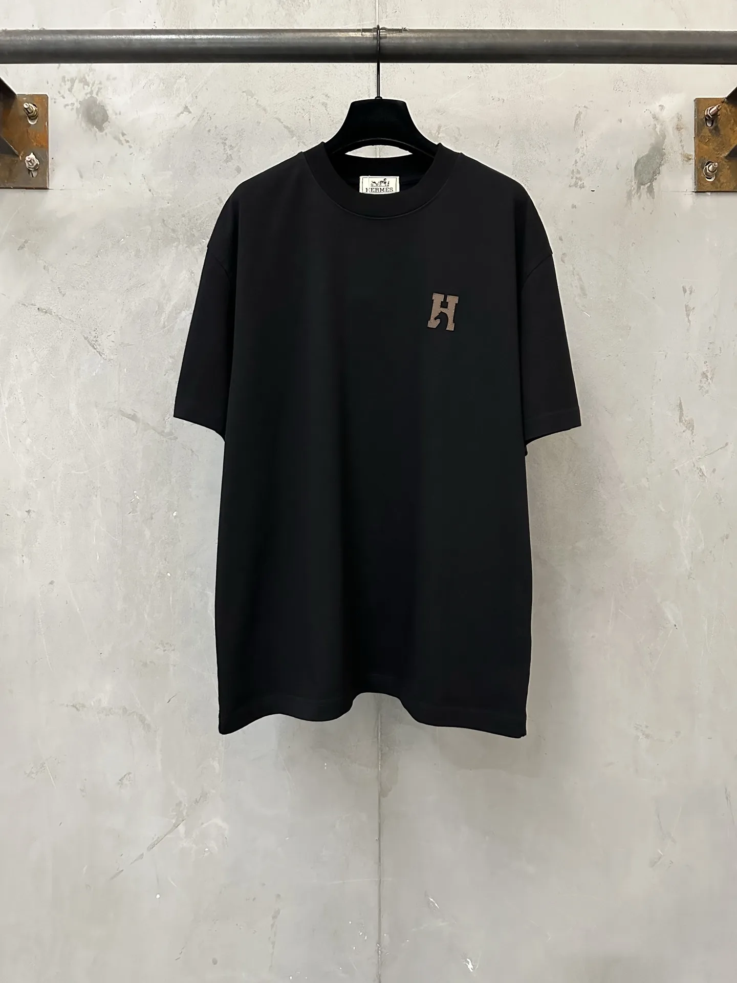 Leather Patch Heavyweight Cotton T-Shirt D21021803