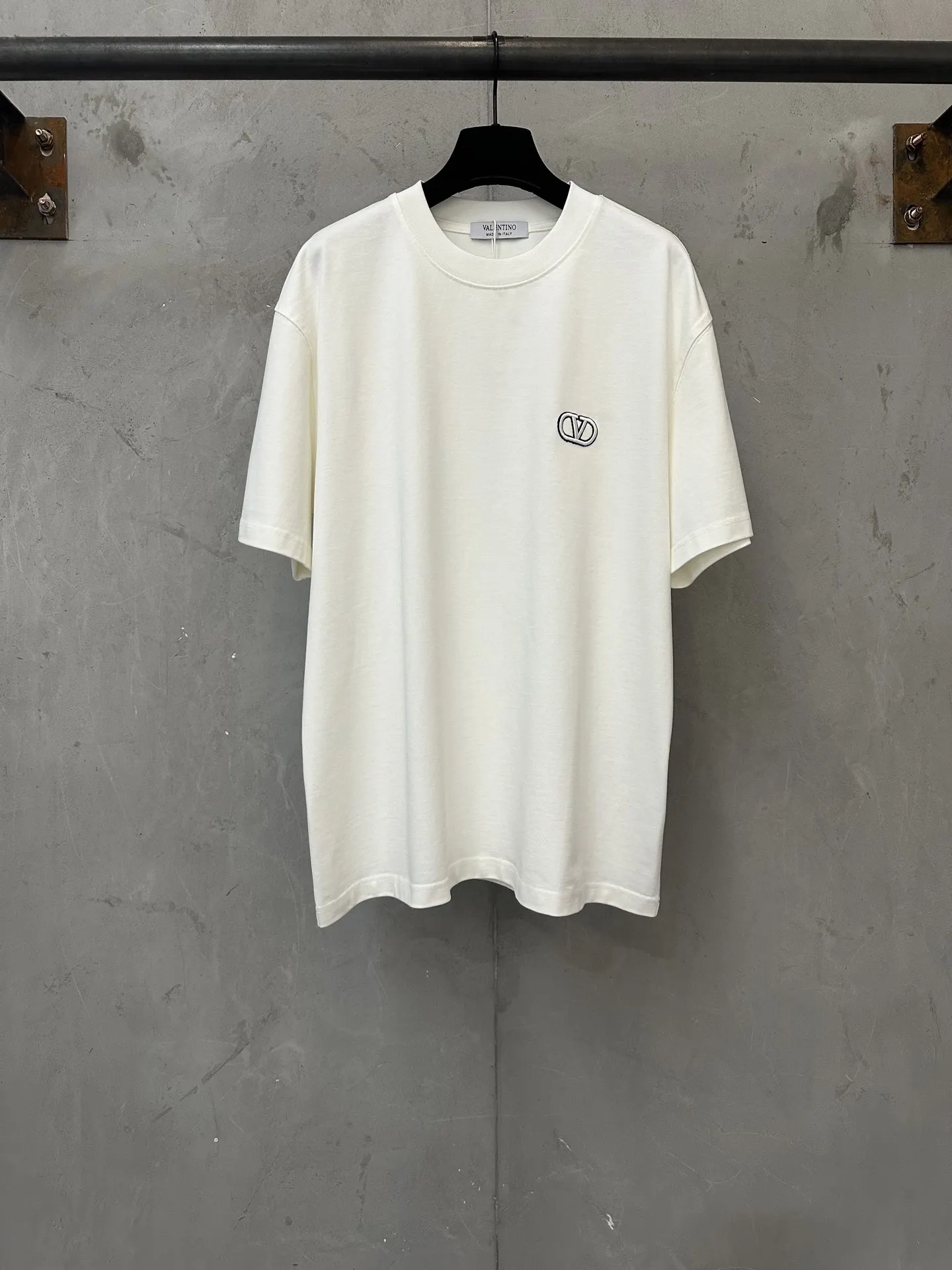 VLogo Embroidered Heavyweight Cotton T-Shirt D21021948