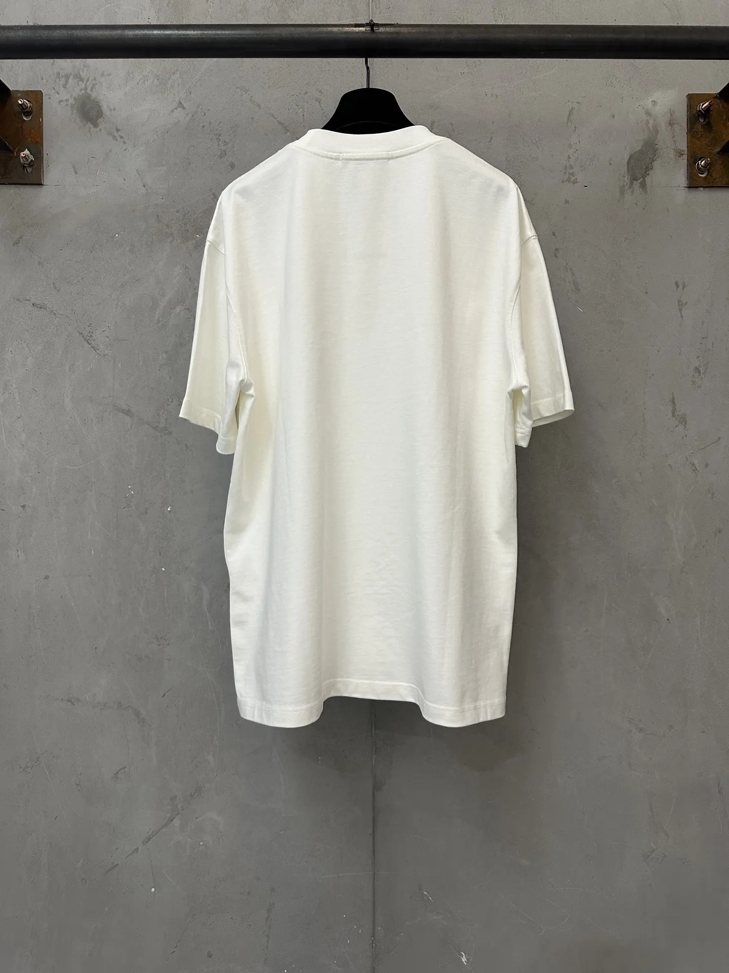VLogo Embroidered Heavyweight Cotton T-Shirt D21021948 — view 2