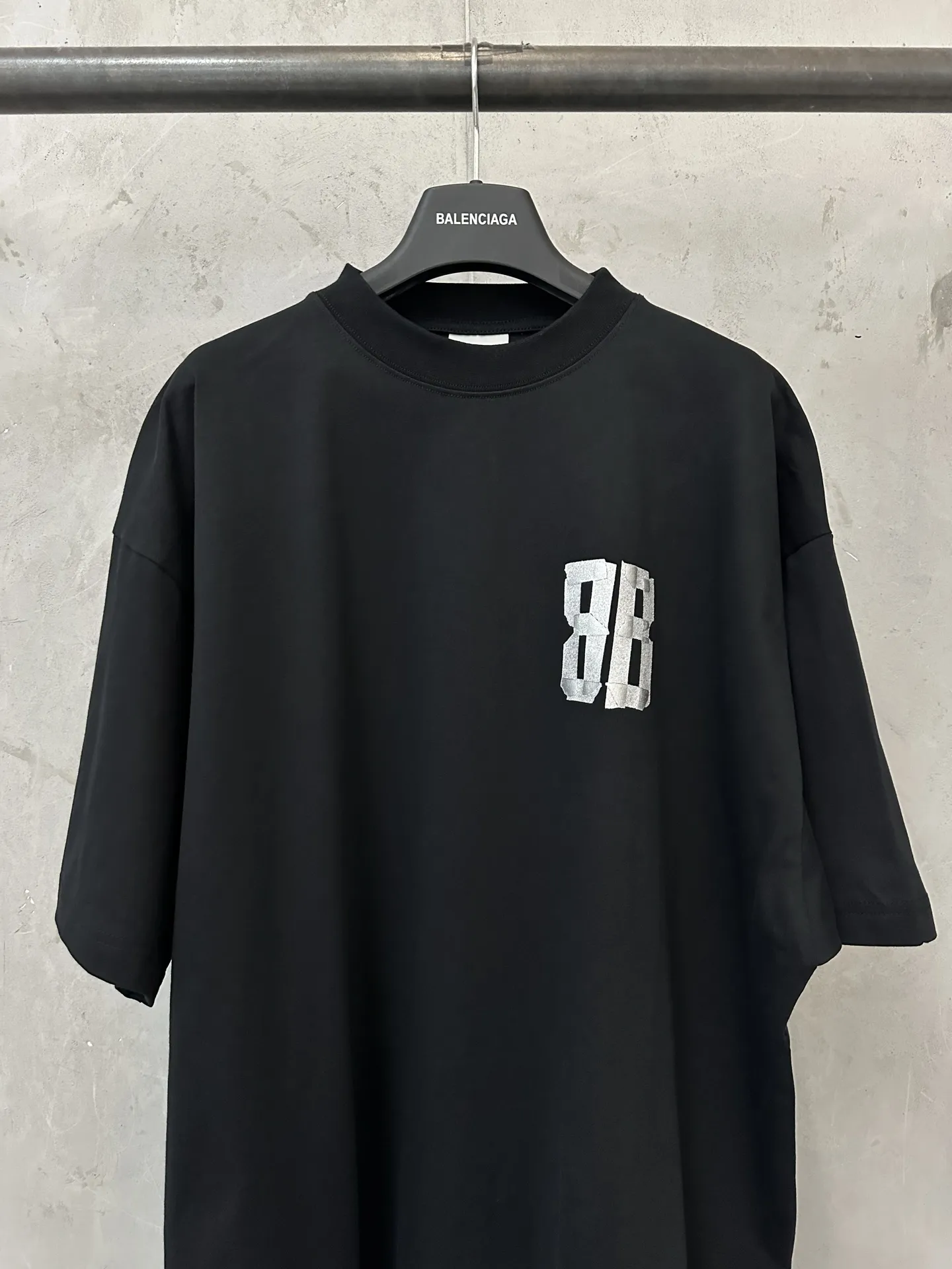 BB Logo Tape Oversized T-Shirt D21524415 — view 3