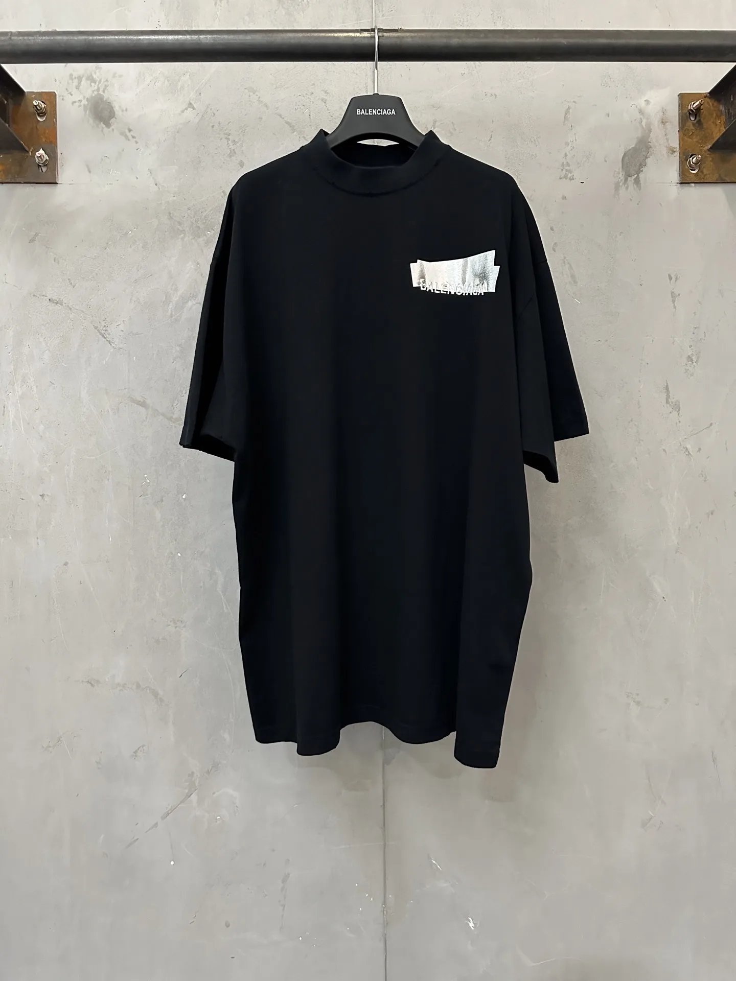 Logo Embroidered Oversized T-Shirt D22020233