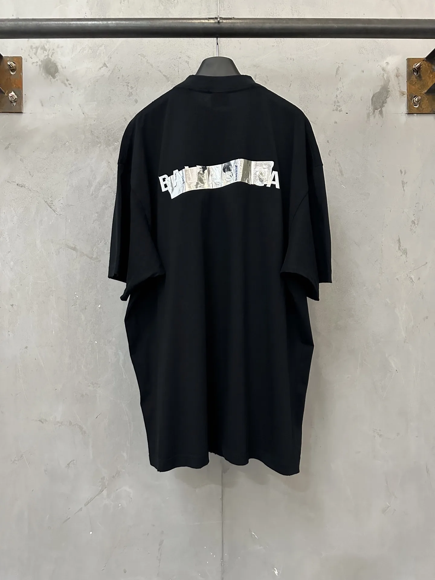 Logo Embroidered Oversized T-Shirt D22020233 — view 2