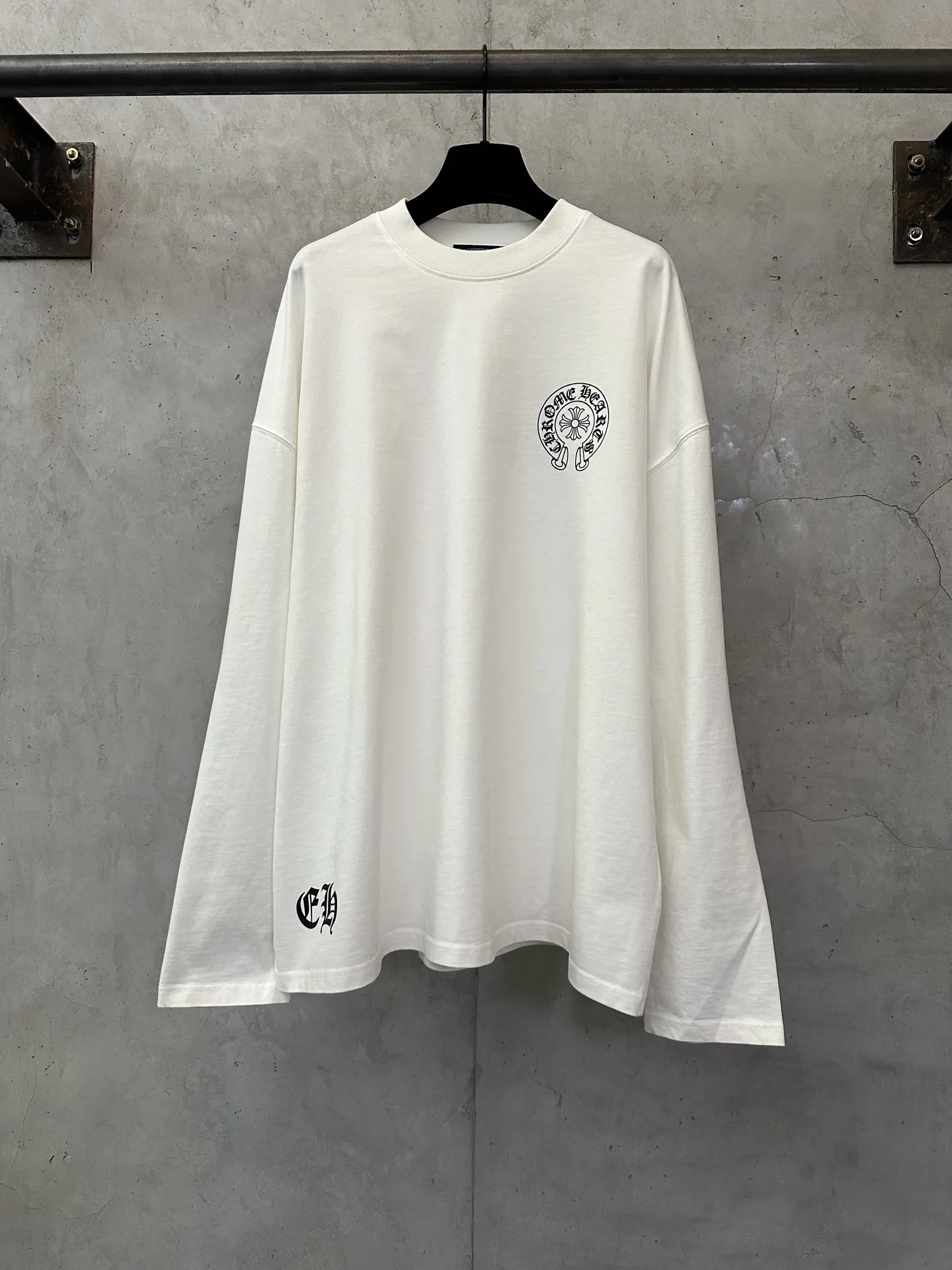 Logo Print Long-Sleeve Cotton T-Shirt D22025038