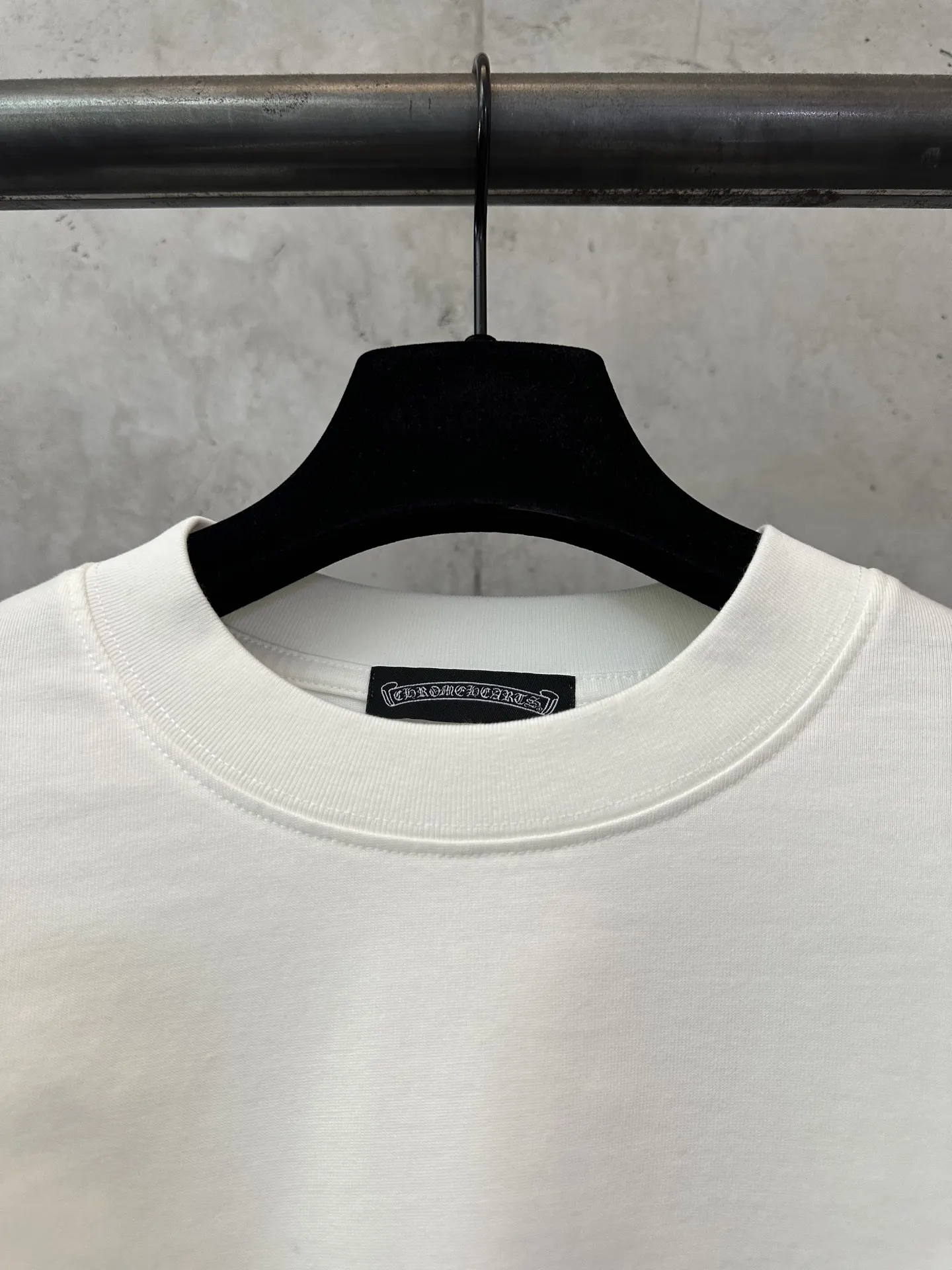 Logo Print Long-Sleeve Cotton T-Shirt D22025038 — view 7