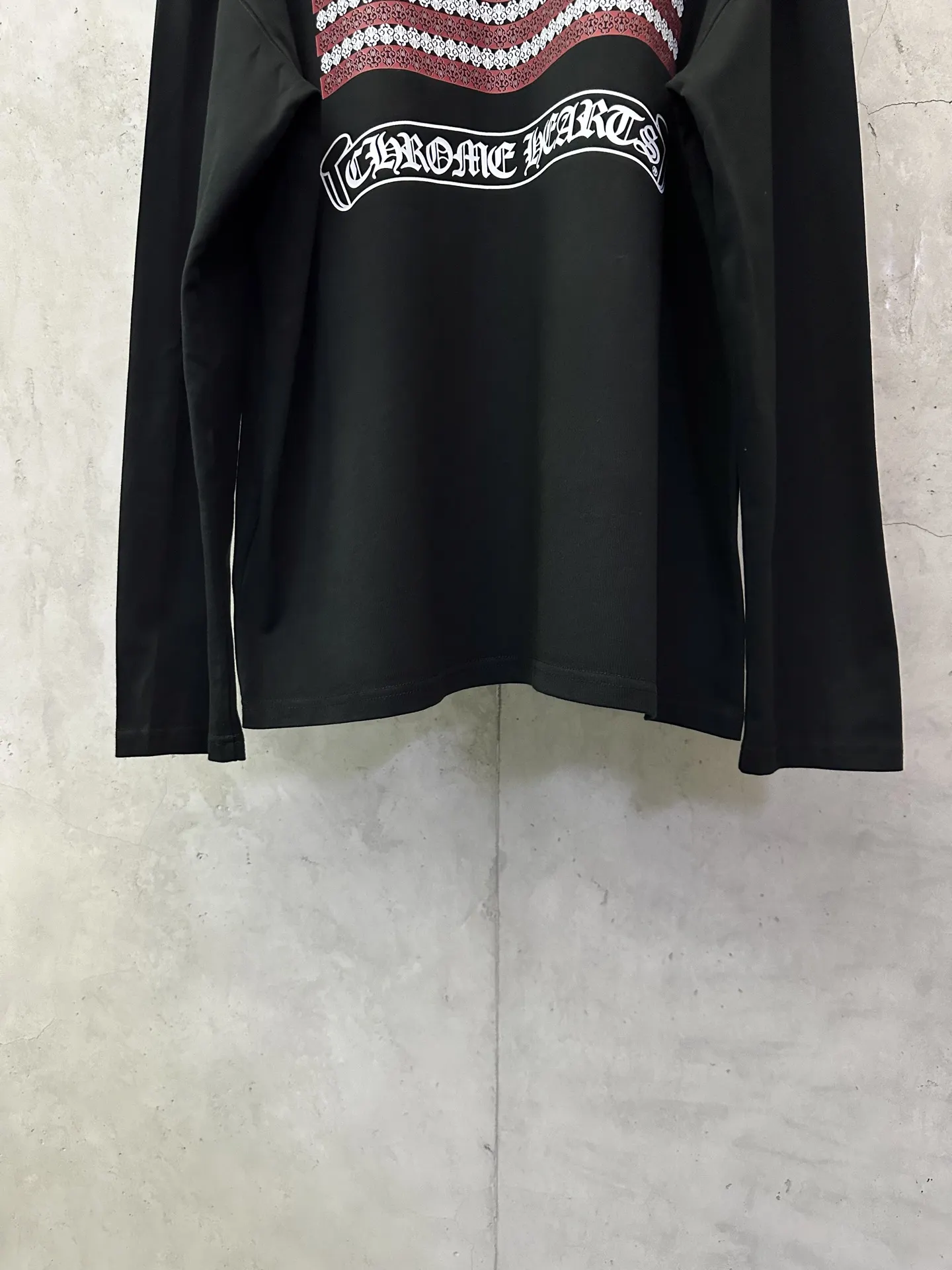 Logo-Print Long-Sleeve Cotton T-Shirt D22025039 — view 6