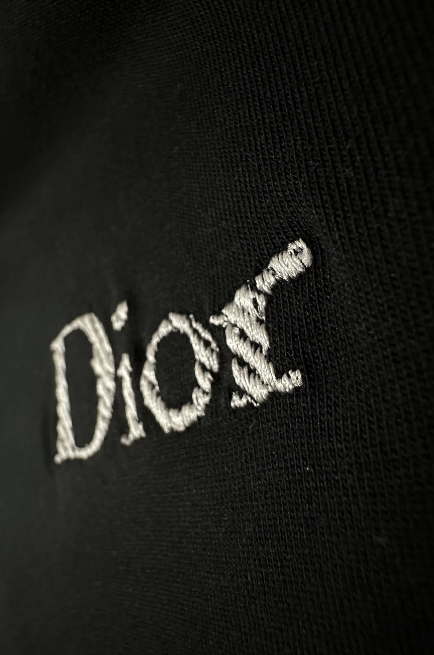 Logo Embroidered Long-Sleeve T-Shirt D22023519 — view 7