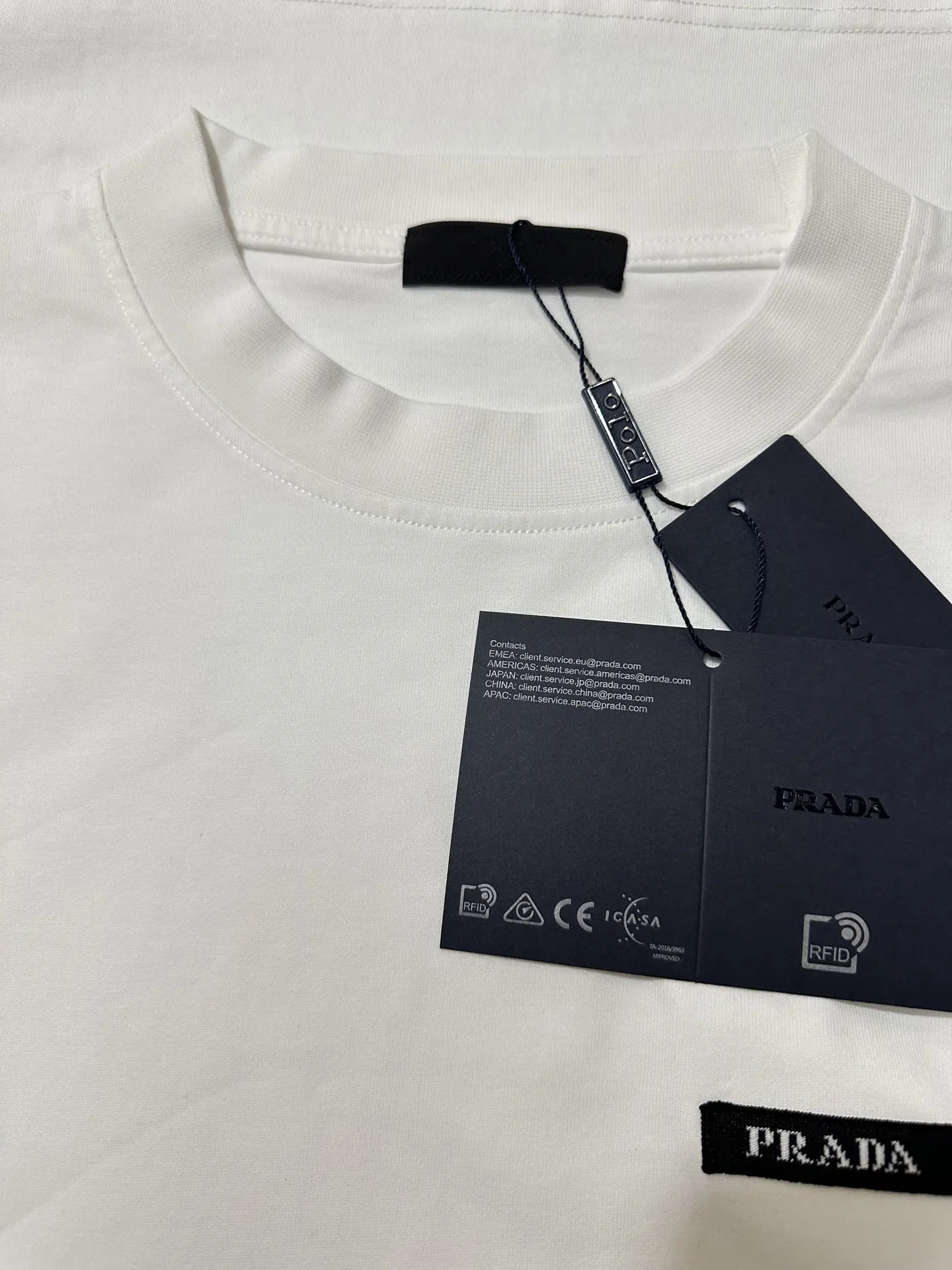 Logo-Patch Long-Sleeve Cotton T-Shirt D22023507 — view 6