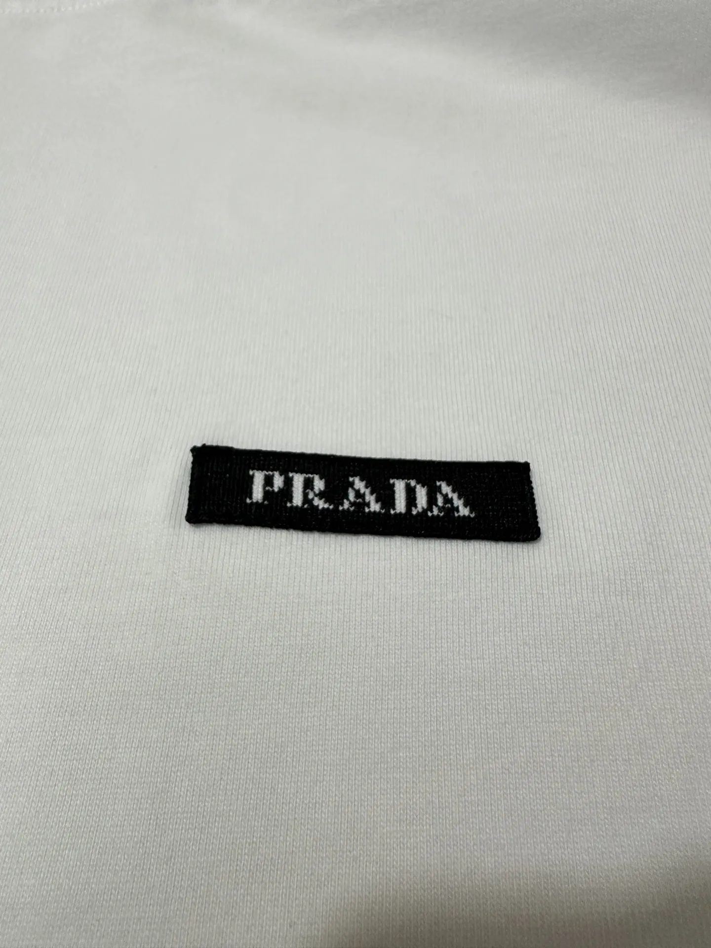 Logo-Patch Long-Sleeve Cotton T-Shirt D22023507 — view 7