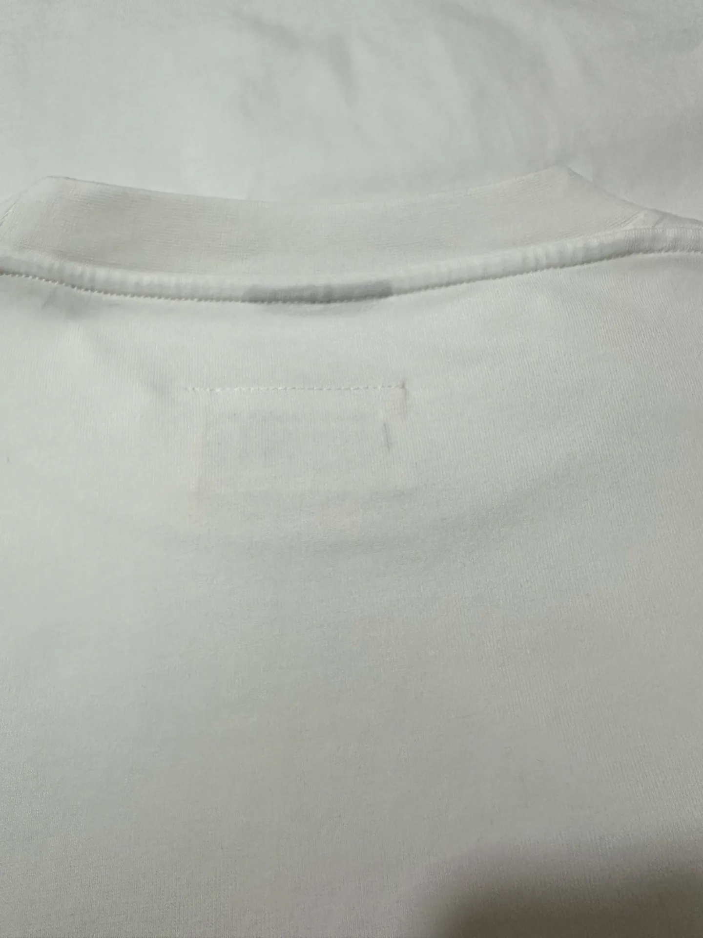 MM6 Maison Margiela Logo Patch Long-Sleeve T-Shirt D22024375 — view 8