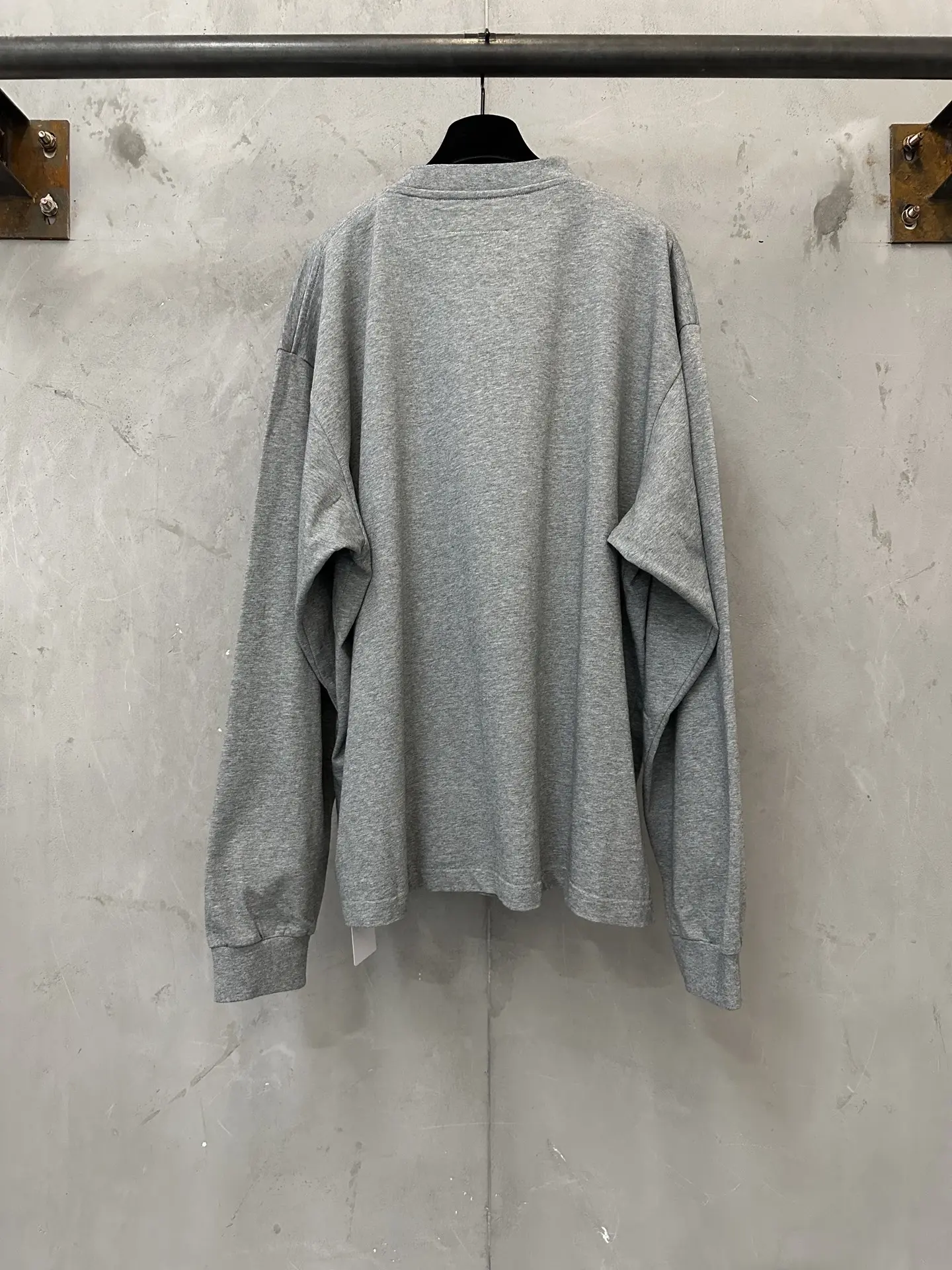 MM6 Signature Logo Long-Sleeve T-Shirt D22023566 — view 2