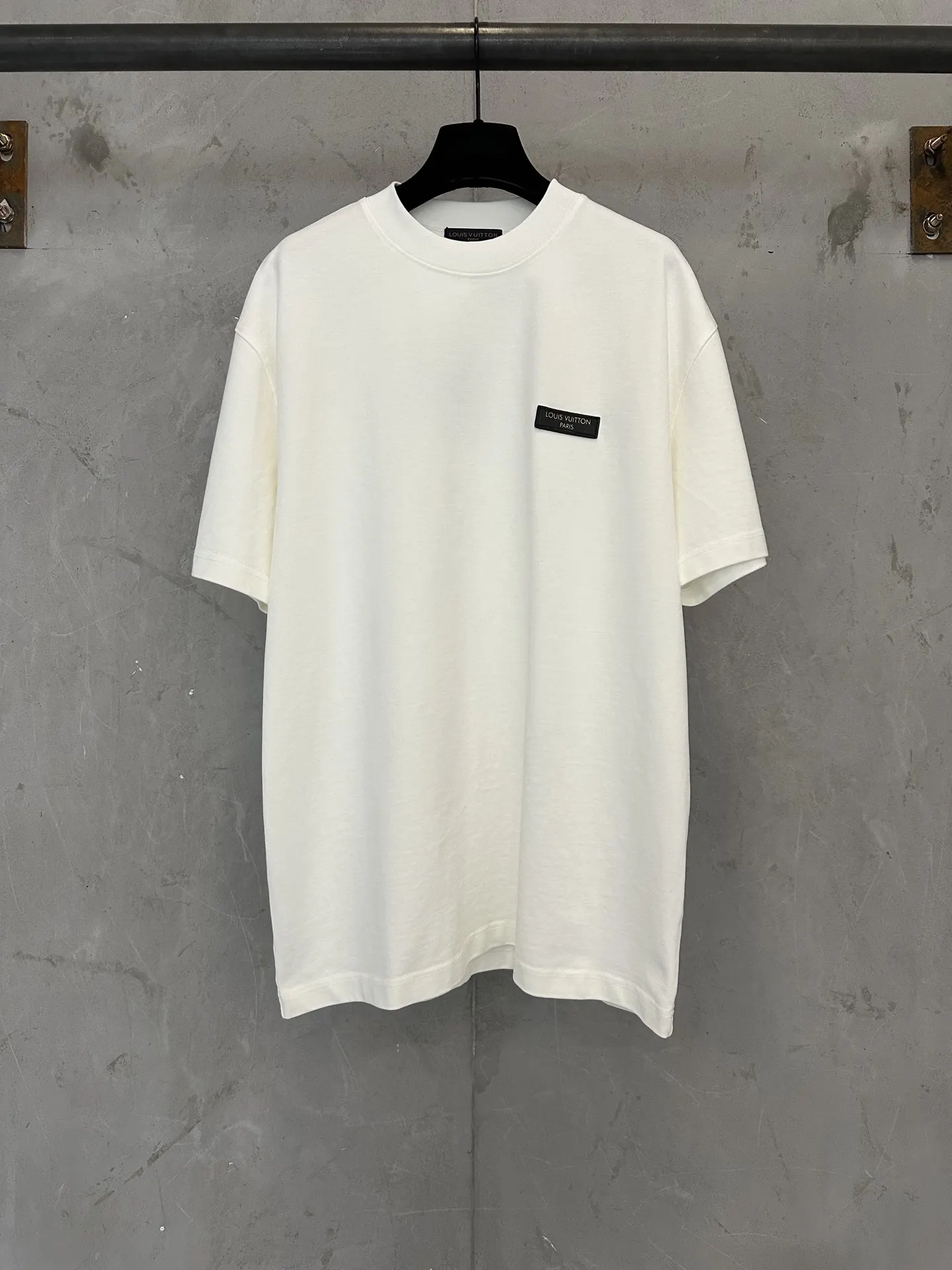 Logo Leather Patch Heavyweight Cotton T-Shirt D22012302
