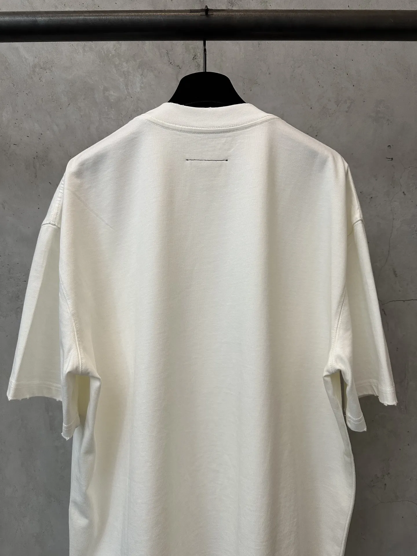 Logo Print Heavyweight Cotton T-Shirt D22012337 — view 5