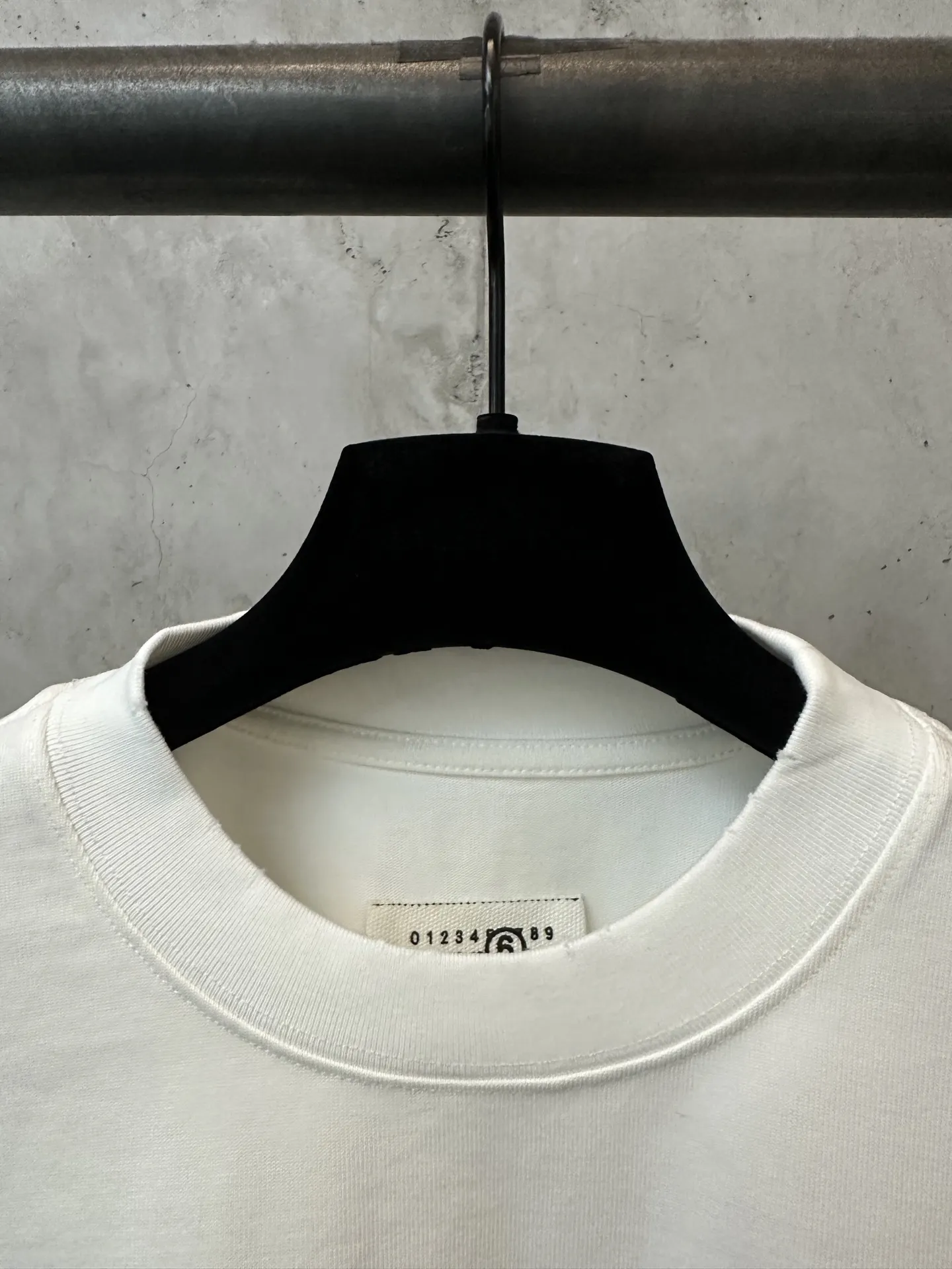 Logo Print Heavyweight Cotton T-Shirt D22012337 — view 7