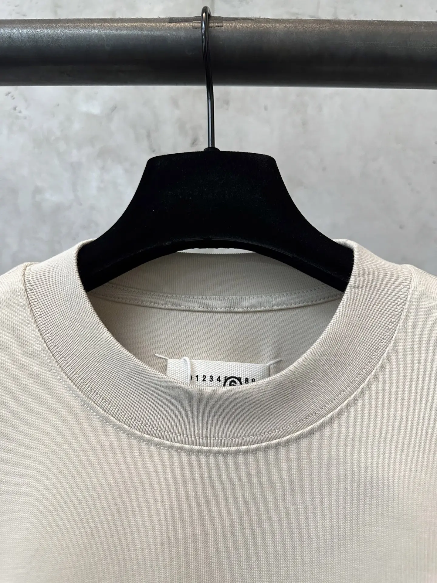 Hand-Drawn Calendar Logo Heavyweight T-Shirt D22012320 — view 7