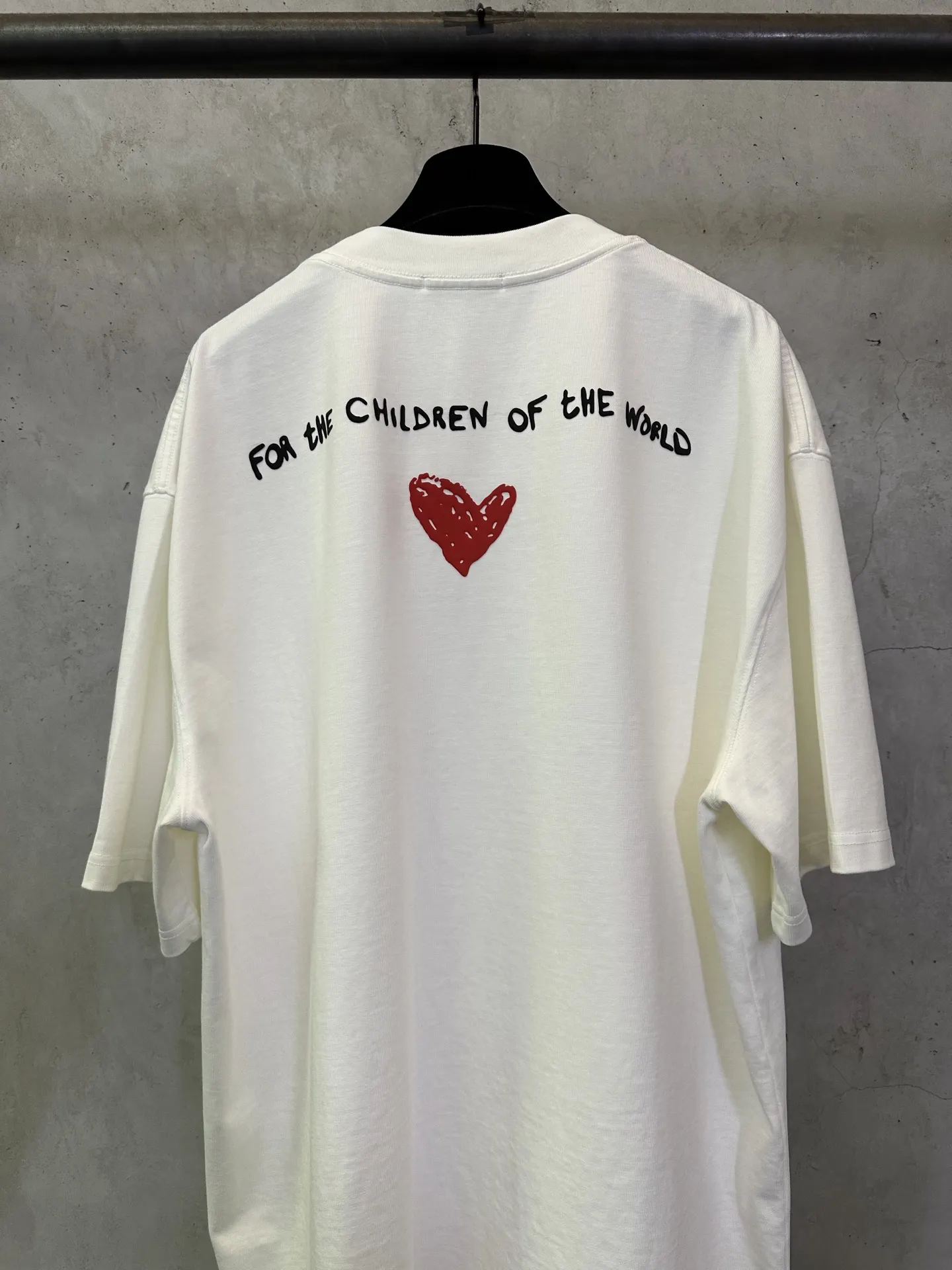 Logo-Print Heavyweight Cotton T-Shirt D22015716 — view 5