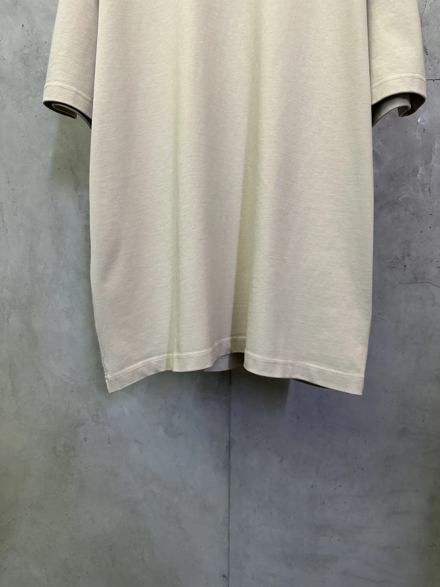 L.V.M. Logo Heavyweight Cotton T-Shirt D22012743 — view 4