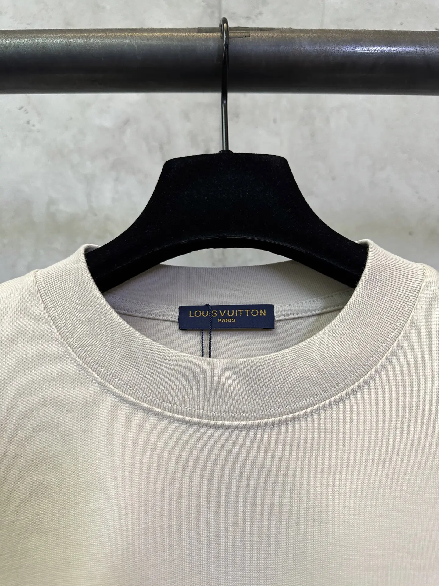 L.V.M. Logo Heavyweight Cotton T-Shirt D22012743 — view 7