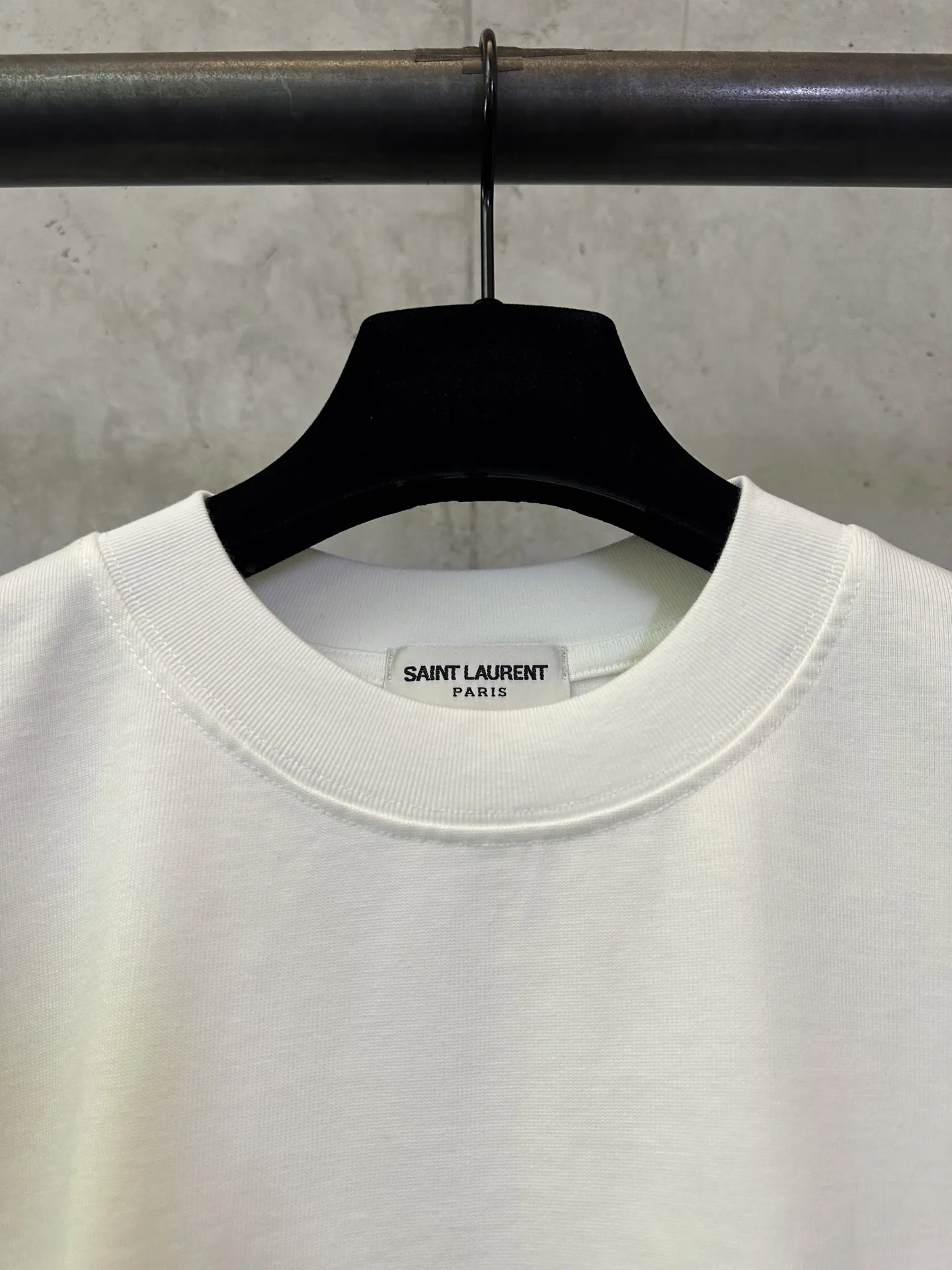 Heavyweight Cotton Logo T-Shirt D22015693 — view 7