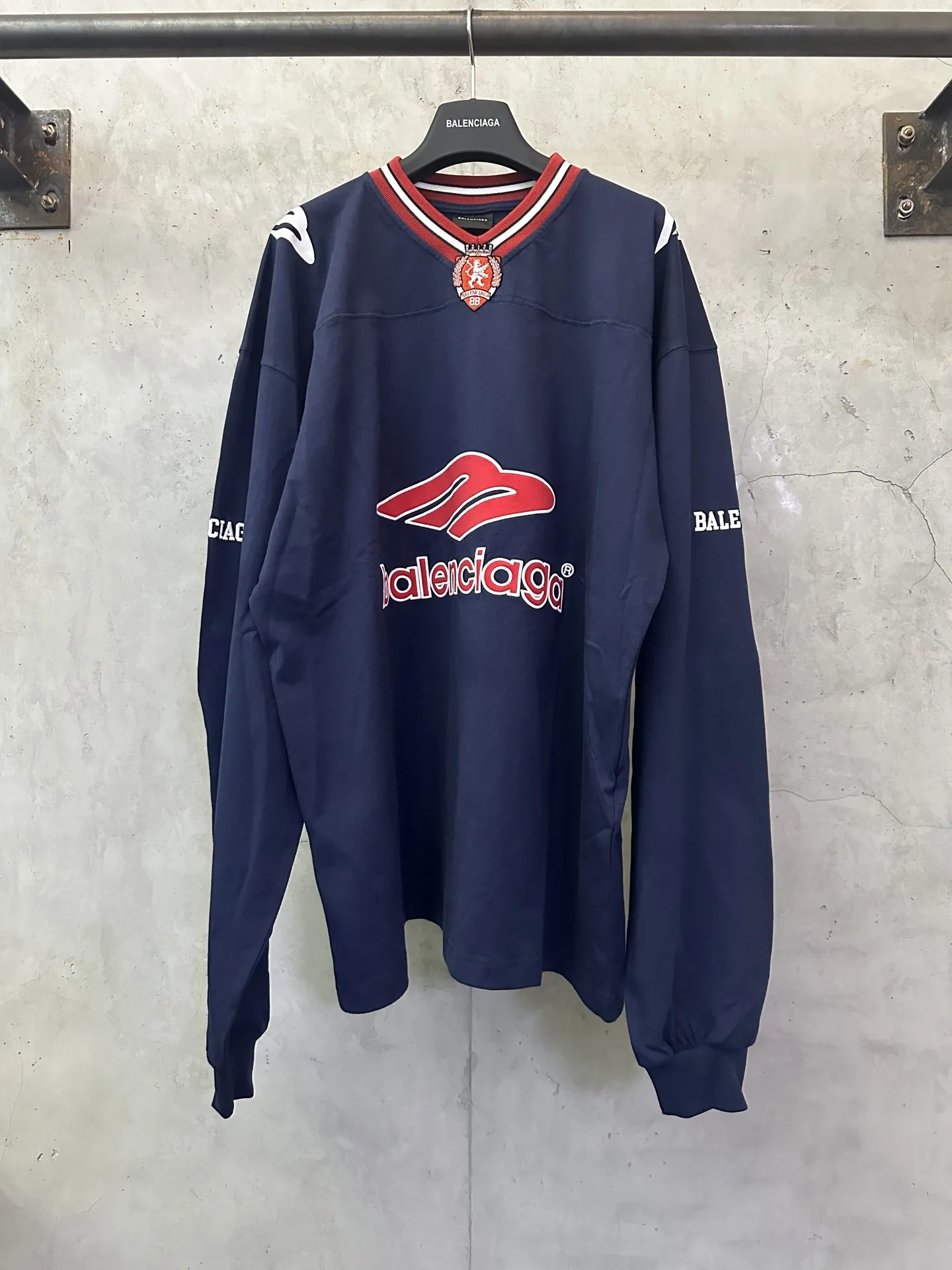 Football Series Embroidered Long-Sleeve T-Shirt D22511972