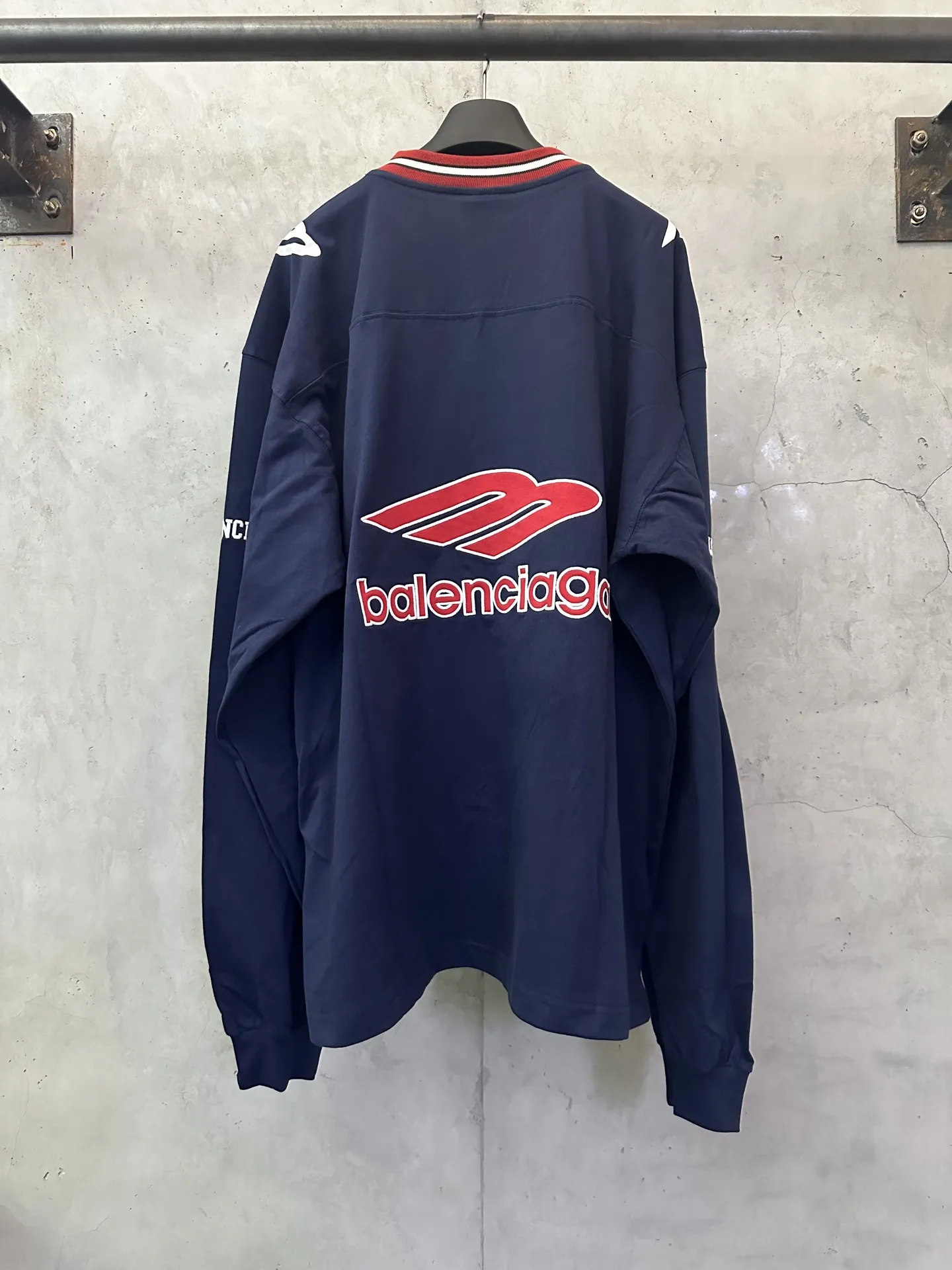 Football Series Embroidered Long-Sleeve T-Shirt D22511972 — view 2