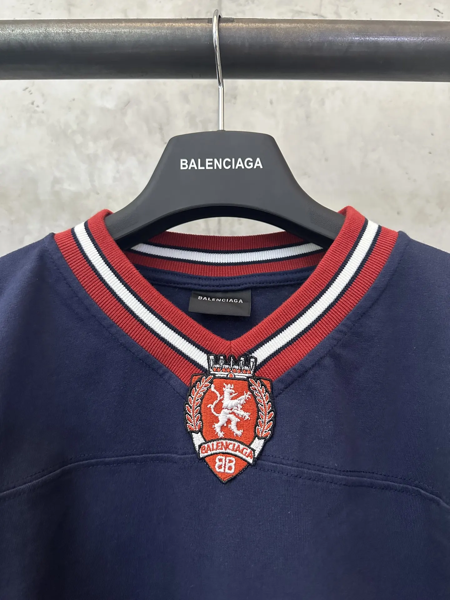 Football Series Embroidered Long-Sleeve T-Shirt D22511972 — view 7