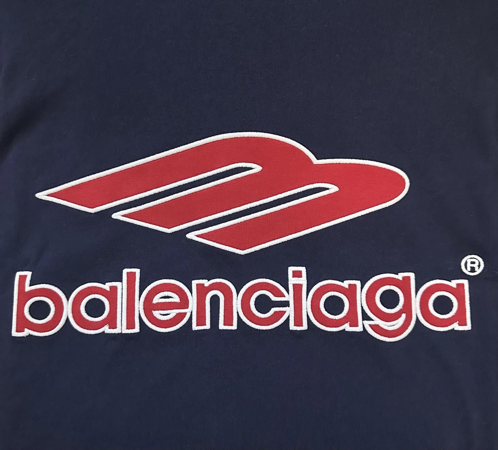 Football Series Embroidered Long-Sleeve T-Shirt D22511972 — view 8