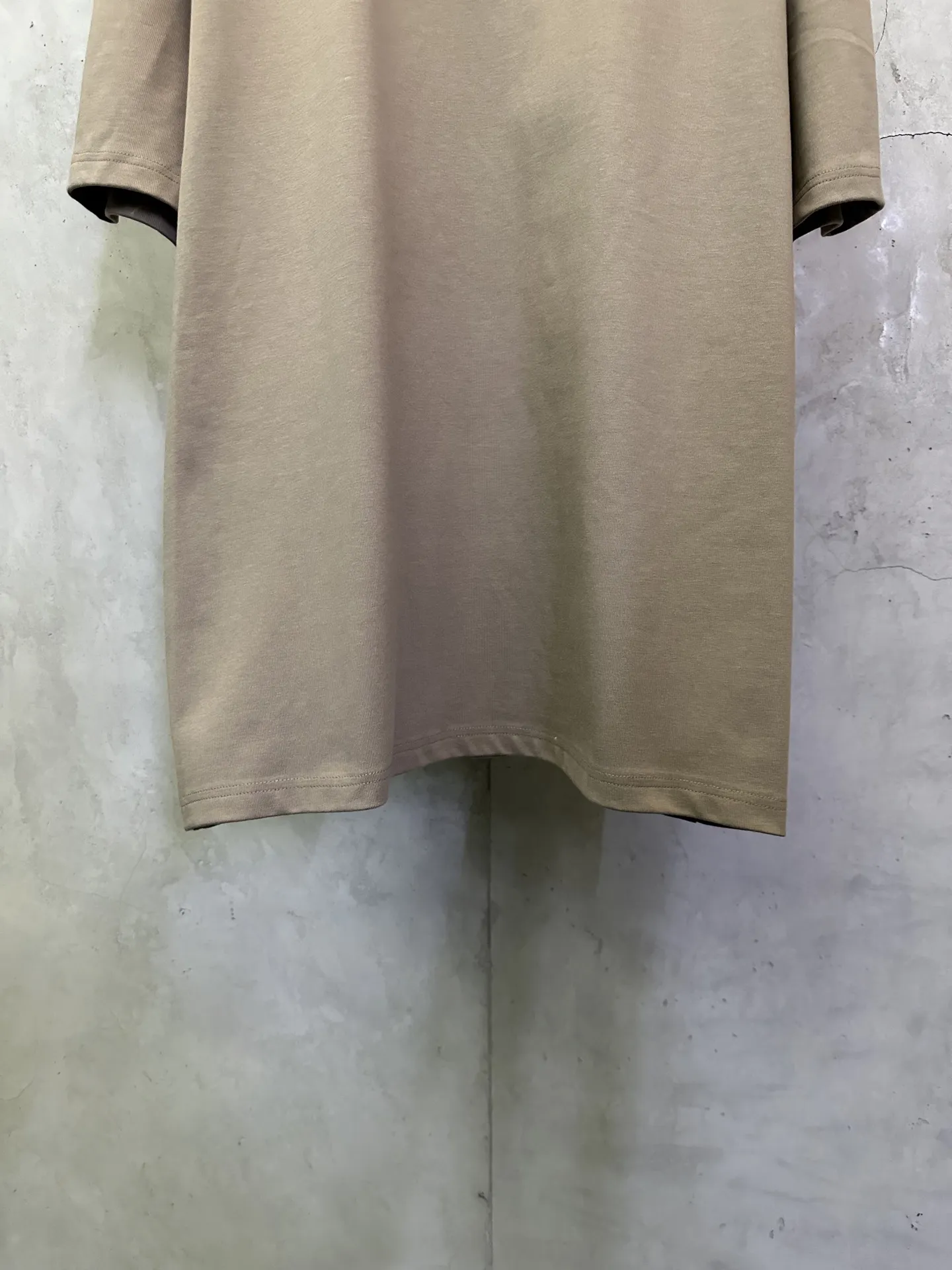 L.V.M. Logo Print Heavyweight Cotton T-Shirt D22512764 — view 4