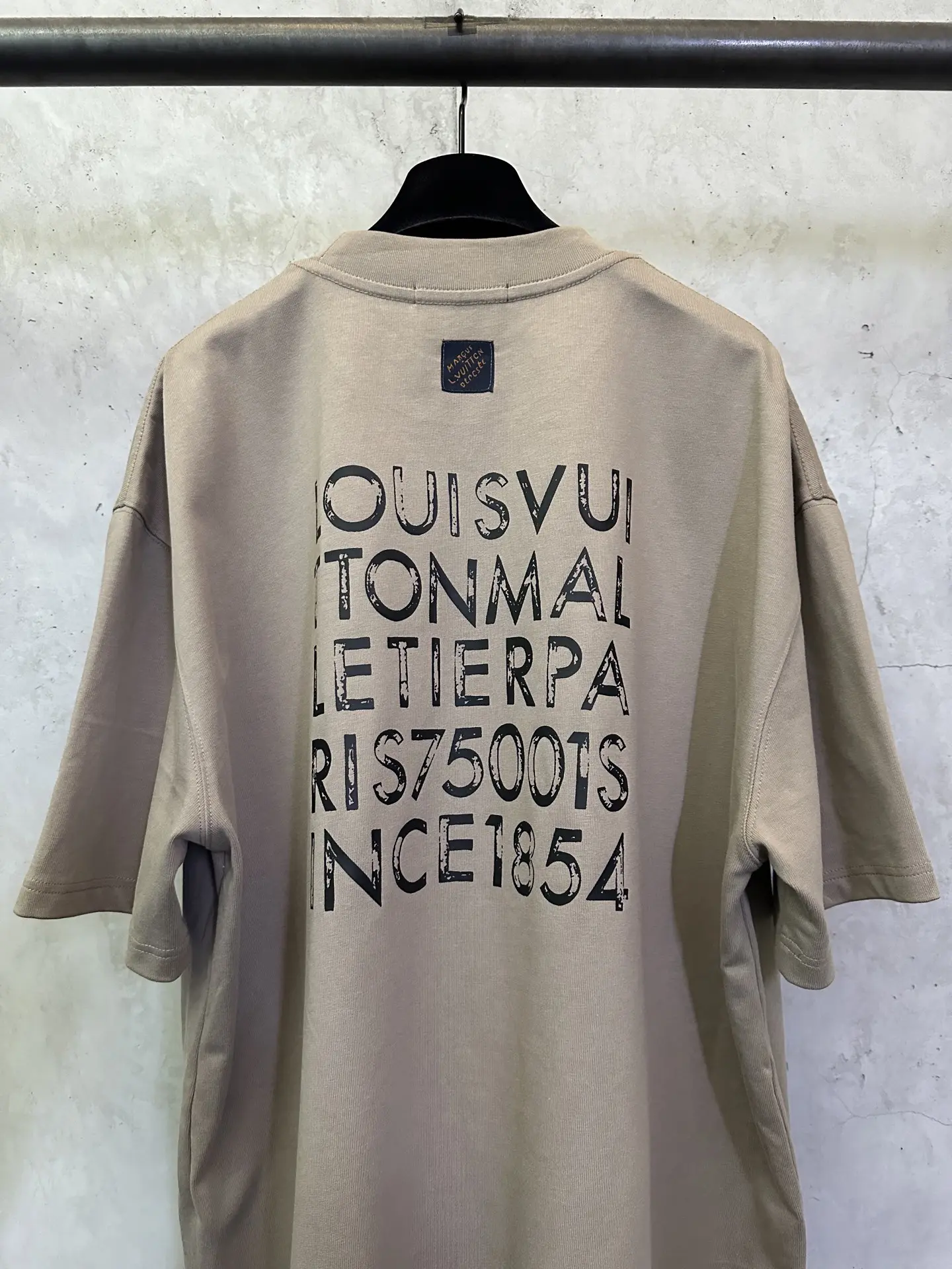 L.V.M. Logo Print Heavyweight Cotton T-Shirt D22512764 — view 5